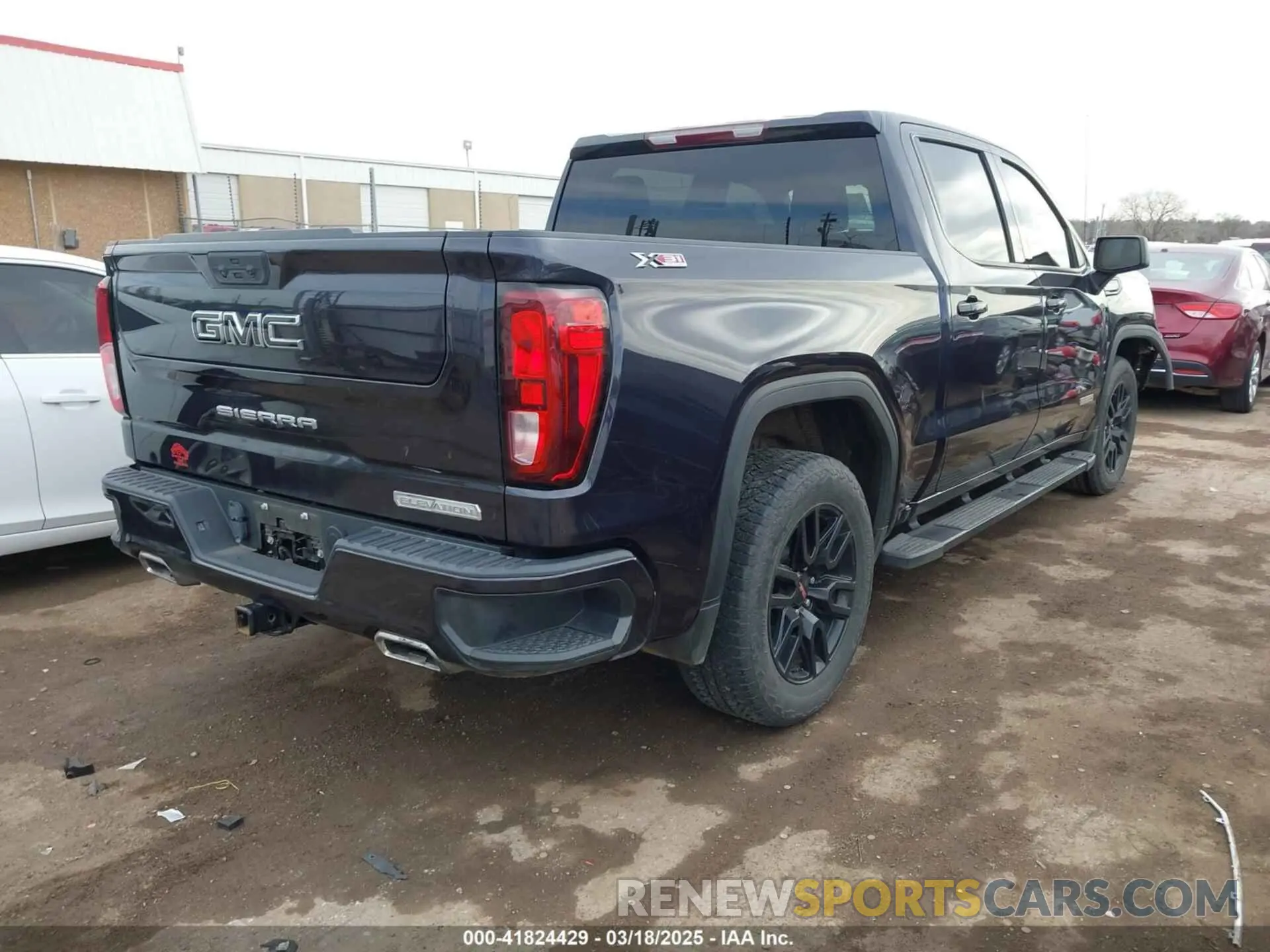 4 fotografías del automóvil dañado 3GTUUCED2NG567591 GMC SIERRA 1500 2022