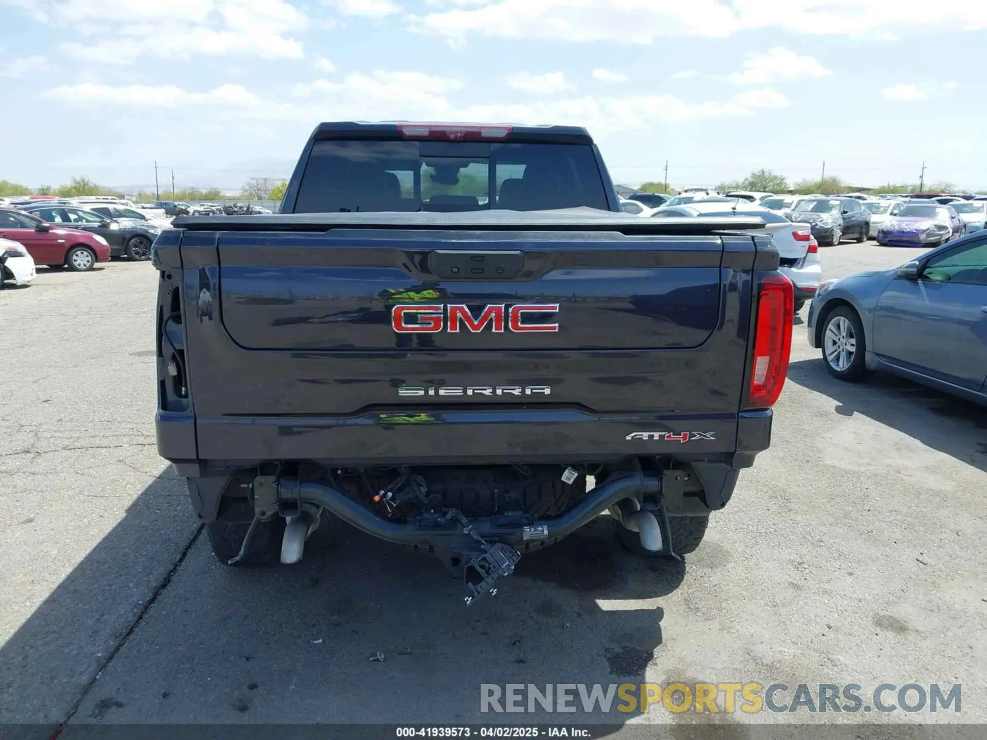 17 fotografías del automóvil dañado 3GTUUFEL4NG623569 GMC SIERRA 1500 2022