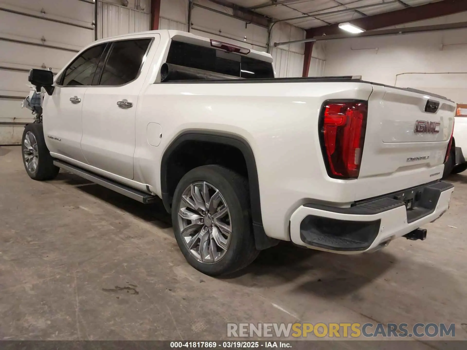 3 fotografías del automóvil dañado 3GTUUGET4NG616787 GMC SIERRA 1500 2022