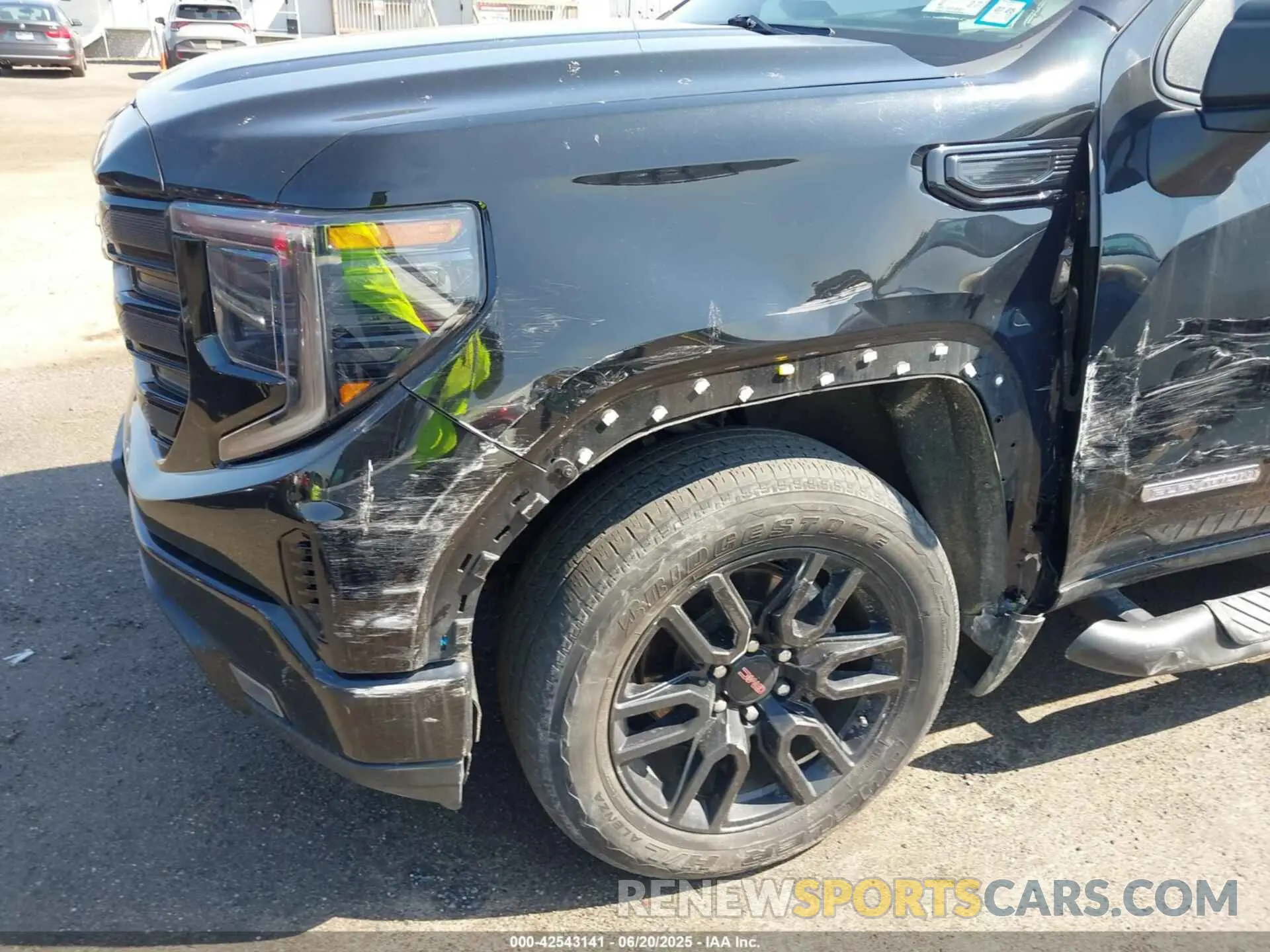 17 fotografías del automóvil dañado 1GTPUCEK7PZ169758 GMC SIERRA 1500 2023