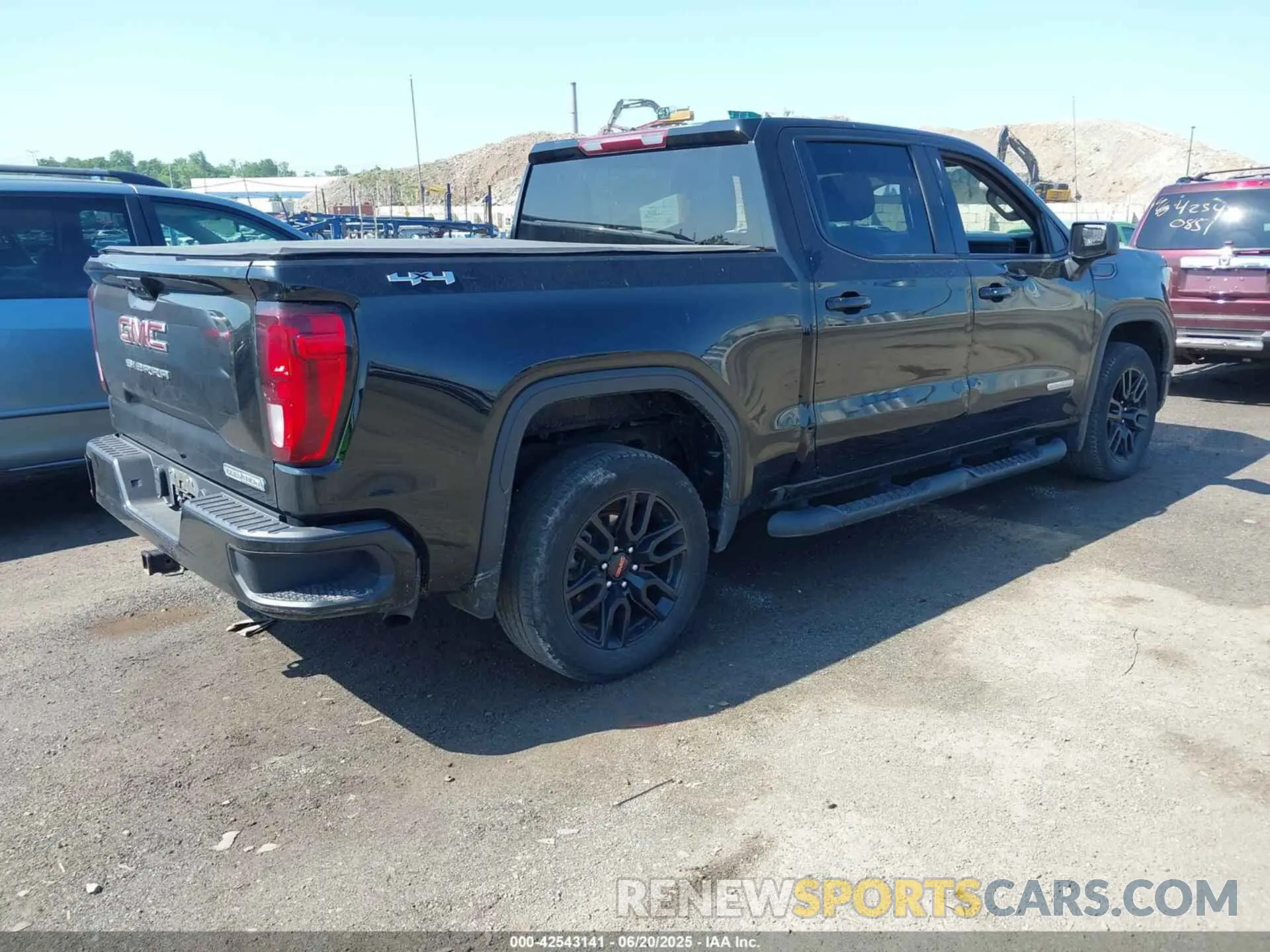4 fotografías del automóvil dañado 1GTPUCEK7PZ169758 GMC SIERRA 1500 2023
