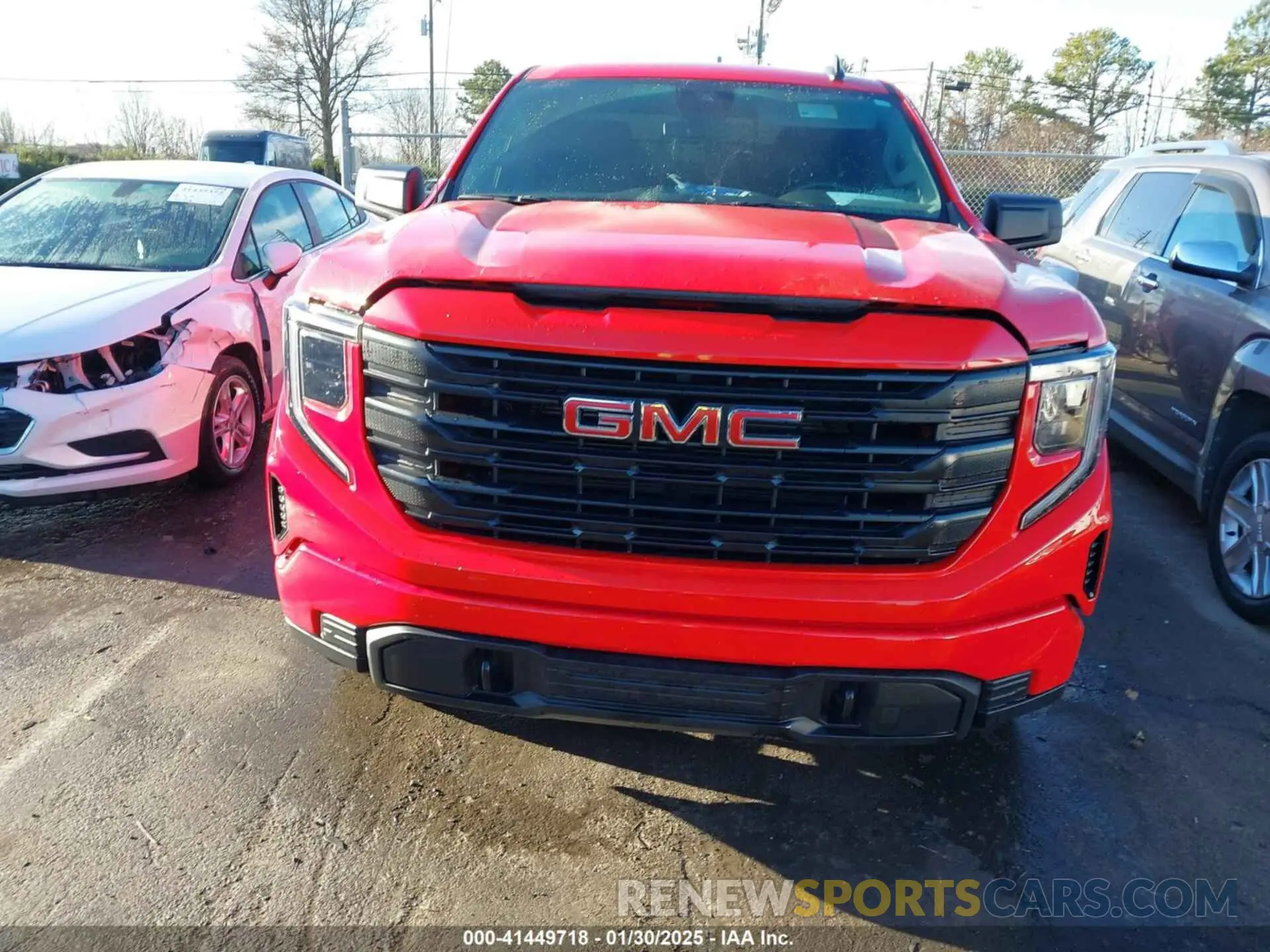 12 fotografías del automóvil dañado 1GTRUAED0PZ278173 GMC SIERRA 1500 2023