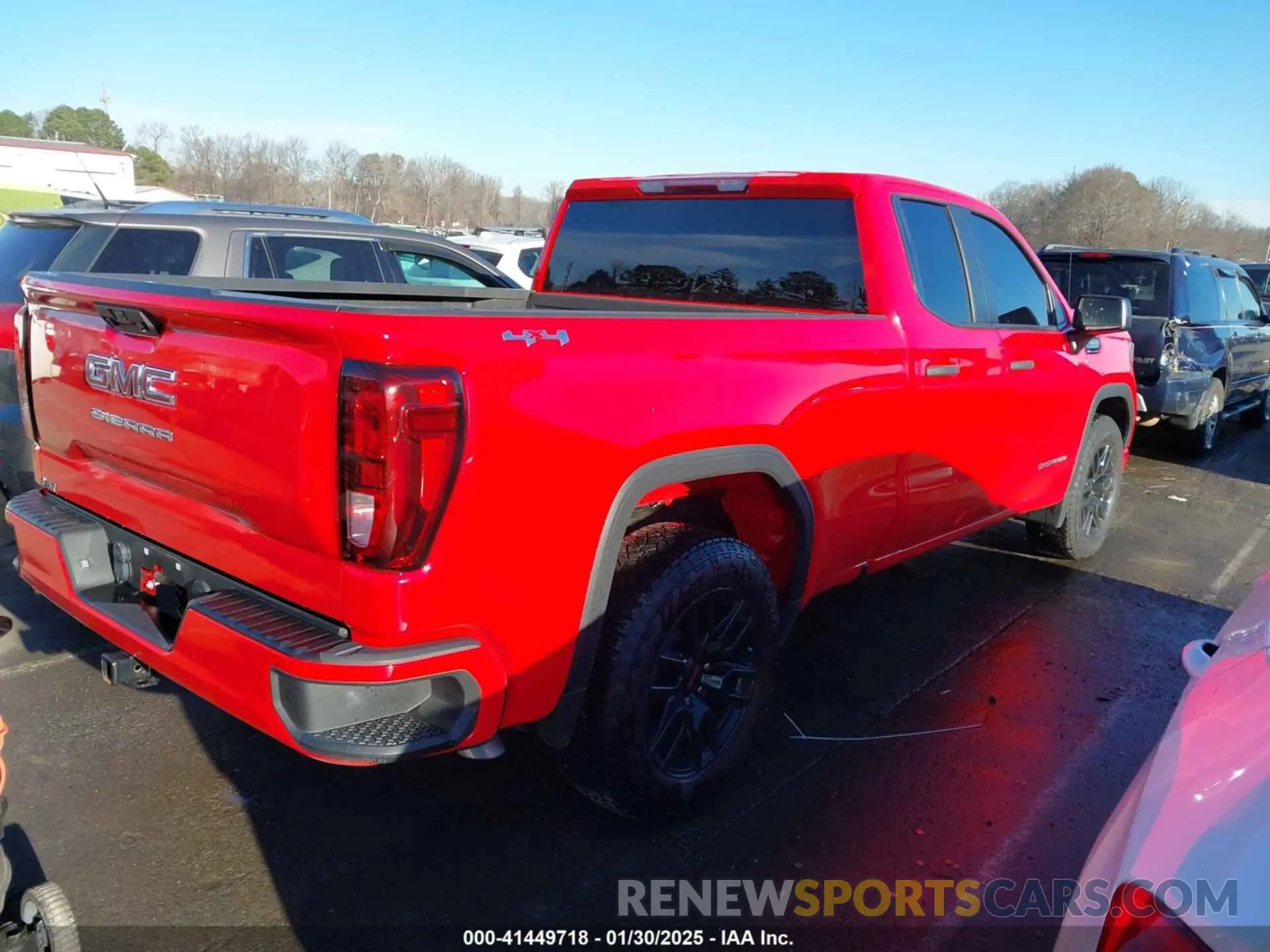 4 fotografías del automóvil dañado 1GTRUAED0PZ278173 GMC SIERRA 1500 2023