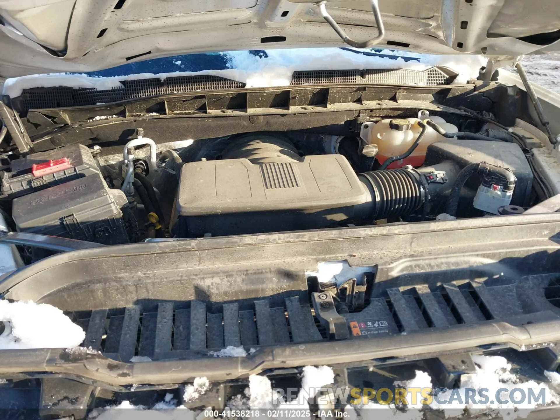 10 fotografías del automóvil dañado 1GTRUAED7PZ319351 GMC SIERRA 1500 2023