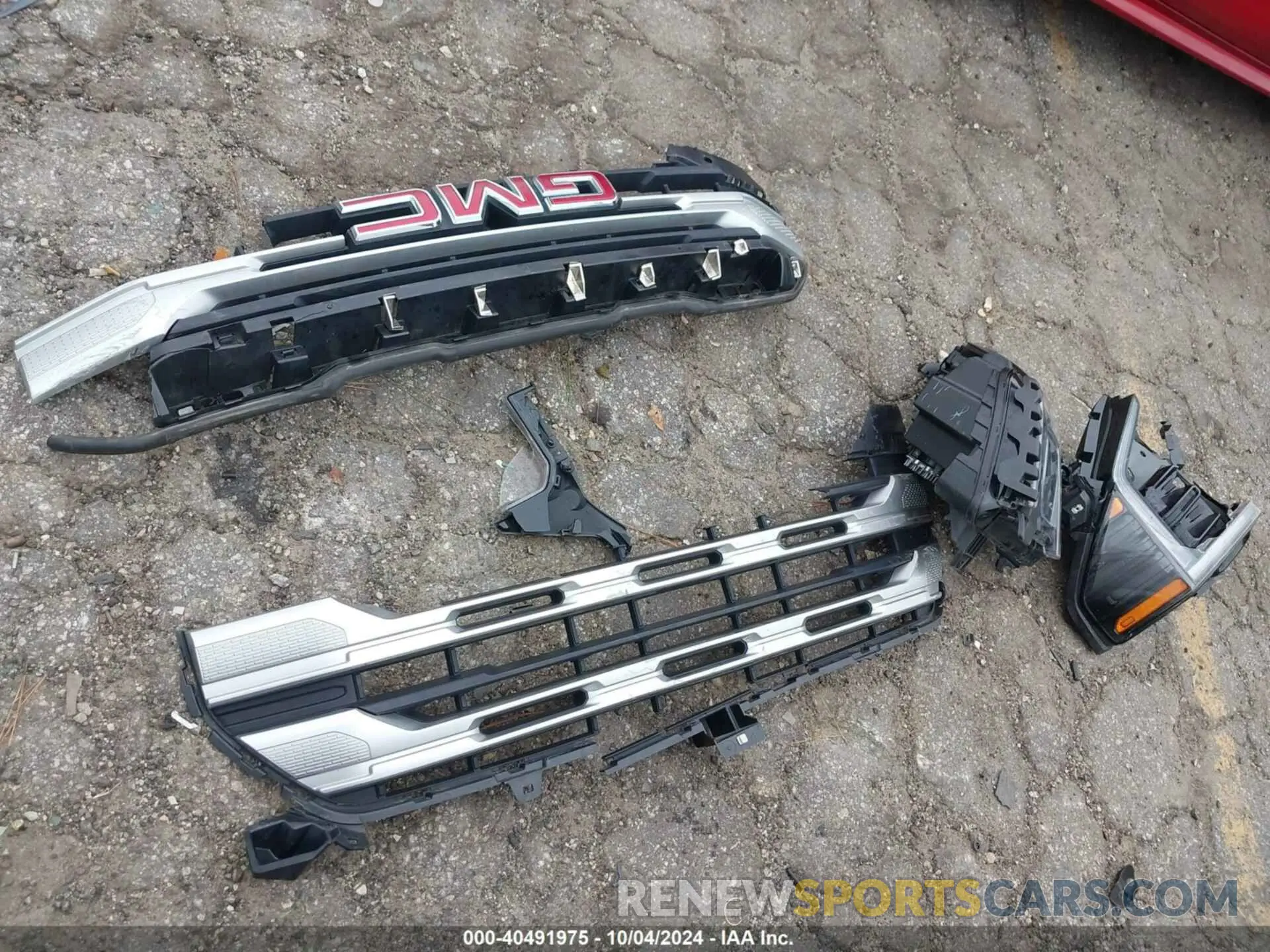 12 fotografías del automóvil dañado 1GTUUBE84PZ327510 GMC SIERRA 1500 2023