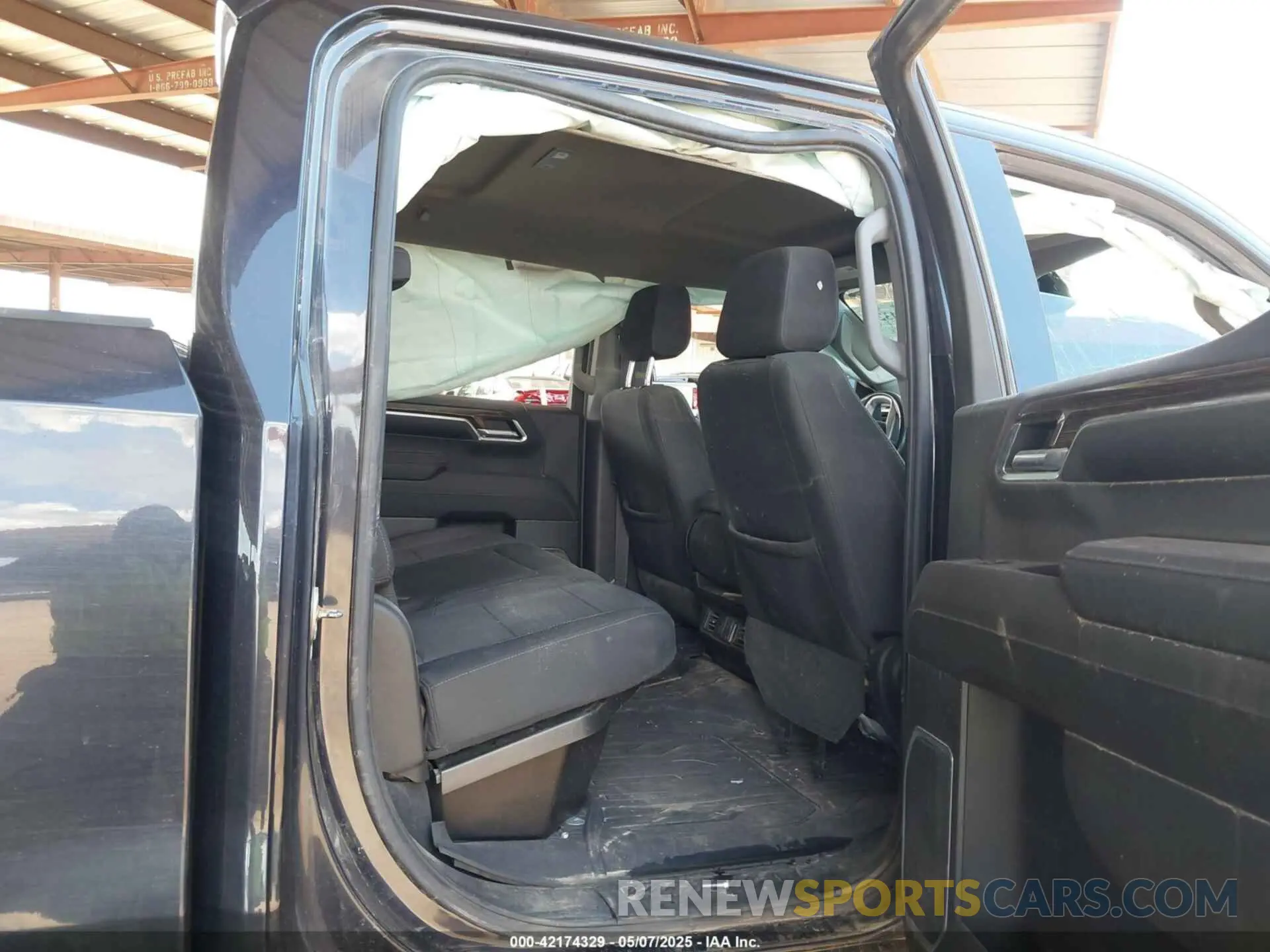 8 fotografías del automóvil dañado 1GTUUCED7PZ123982 GMC SIERRA 1500 2023