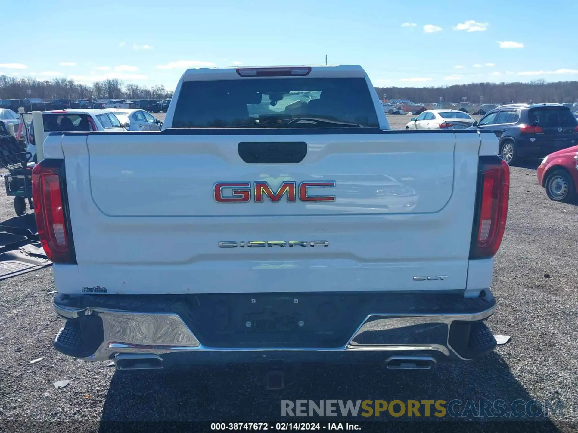 15 fotografías del automóvil dañado 1GTUUDE80PZ249576 GMC SIERRA 1500 2023