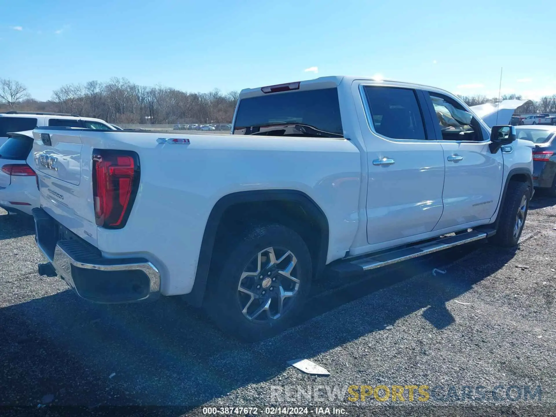 4 fotografías del automóvil dañado 1GTUUDE80PZ249576 GMC SIERRA 1500 2023