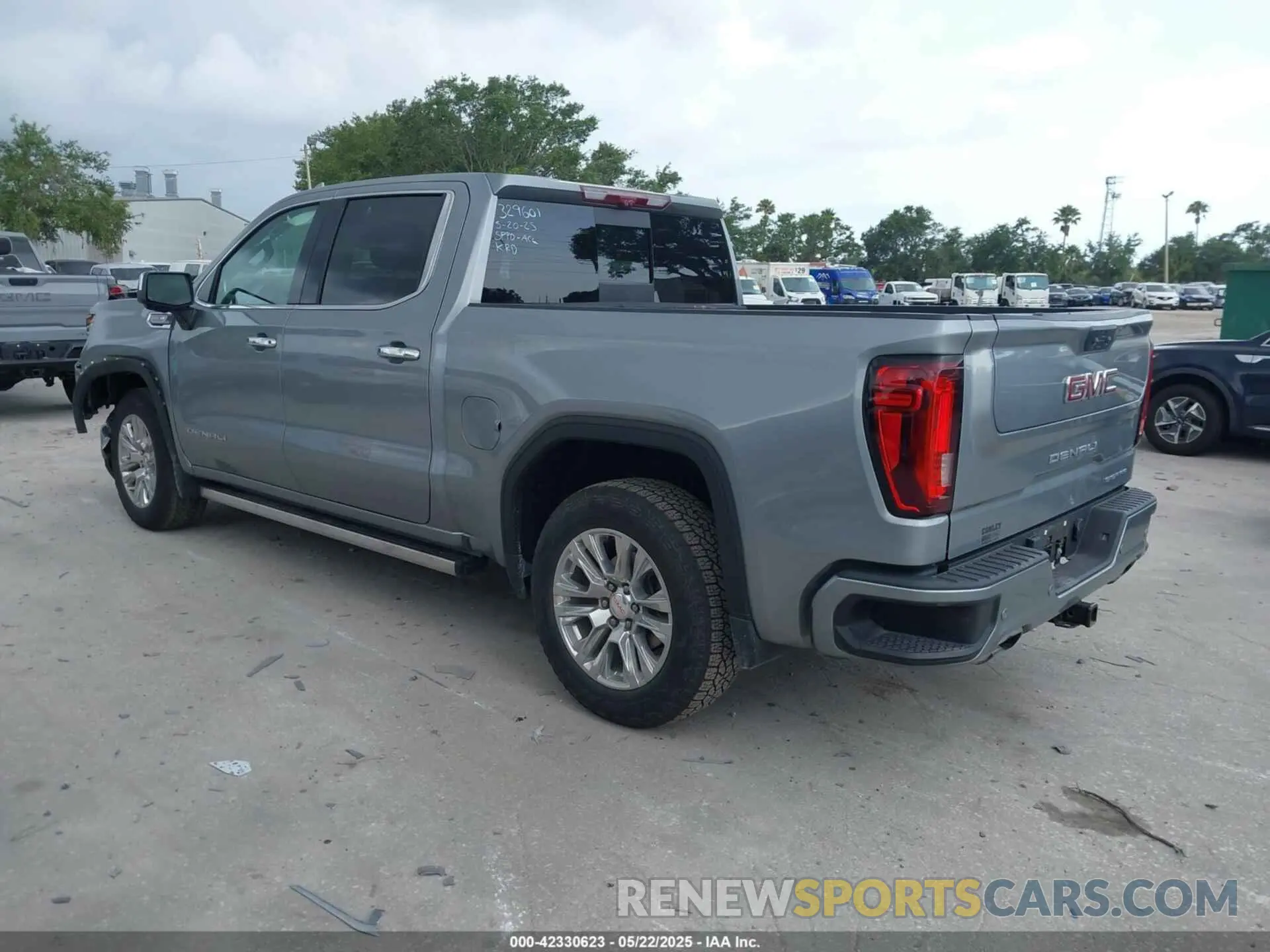 3 fotografías del automóvil dañado 1GTUUGED7PZ270231 GMC SIERRA 1500 2023