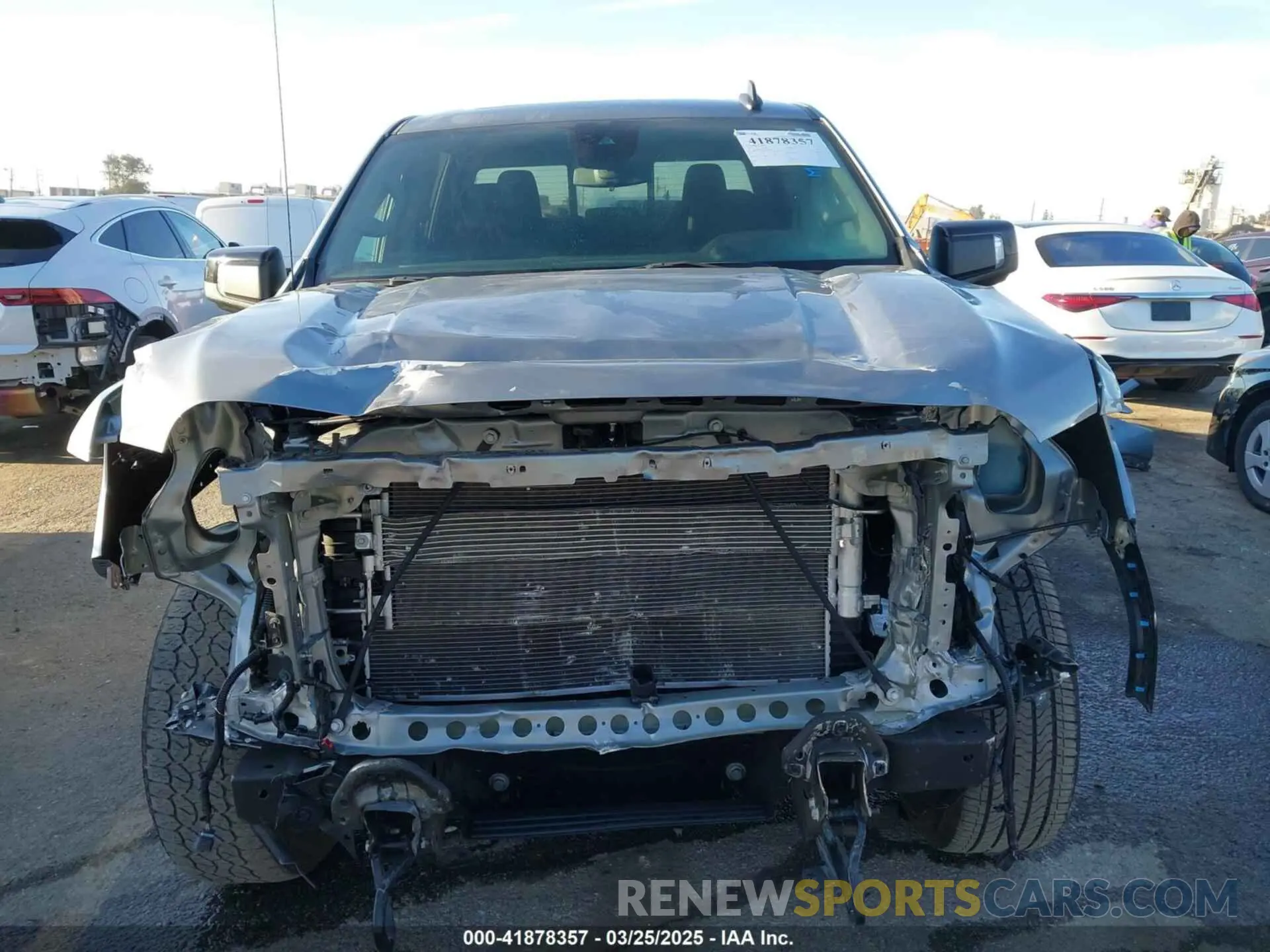 13 fotografías del automóvil dañado 3GTPHCED7PG317946 GMC SIERRA 1500 2023