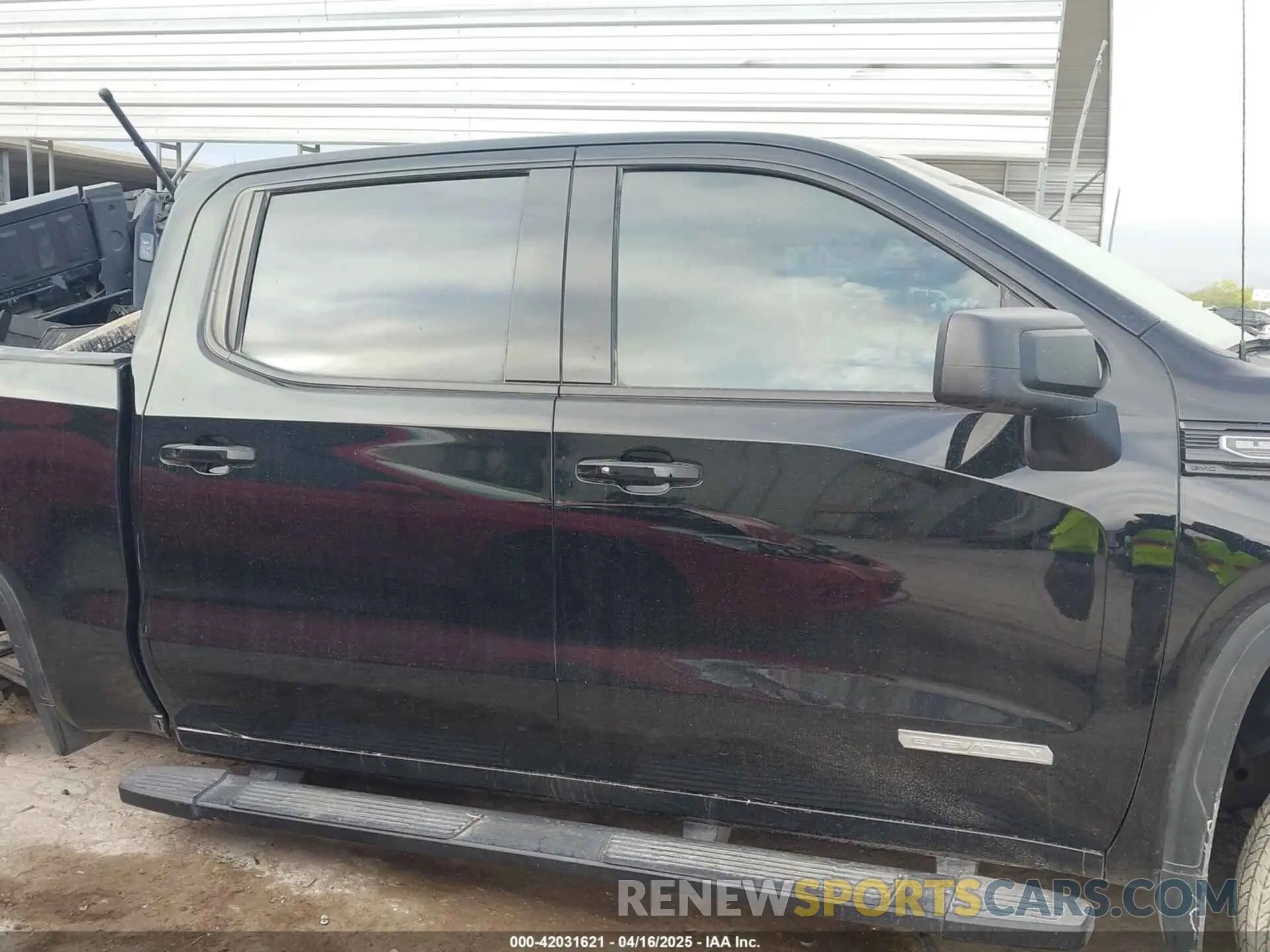 13 fotografías del automóvil dañado 3GTPHCEDXPG259041 GMC SIERRA 1500 2023