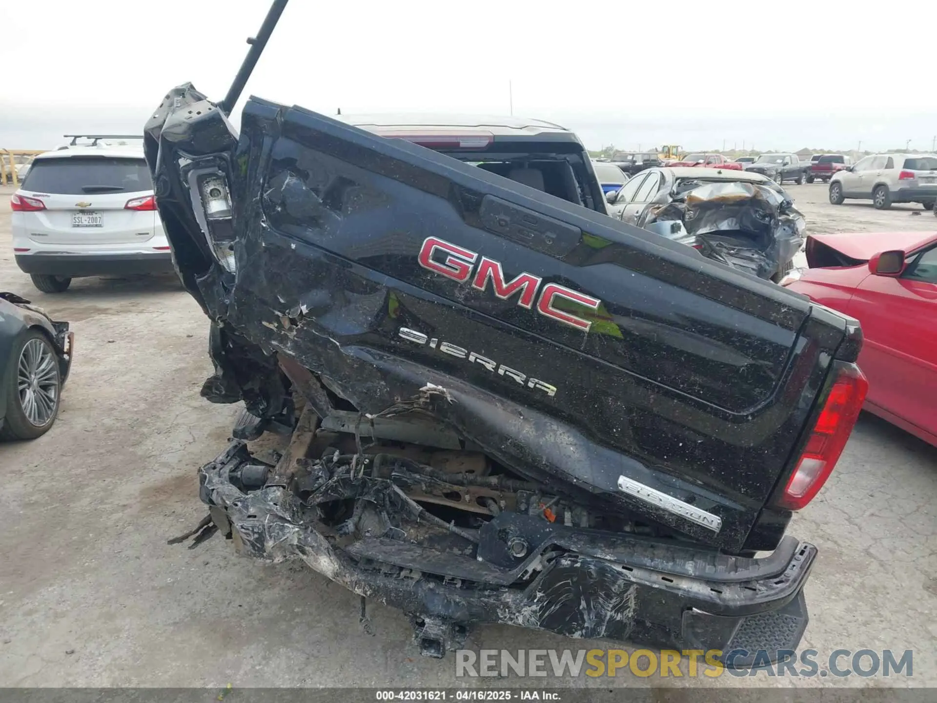 16 fotografías del automóvil dañado 3GTPHCEDXPG259041 GMC SIERRA 1500 2023