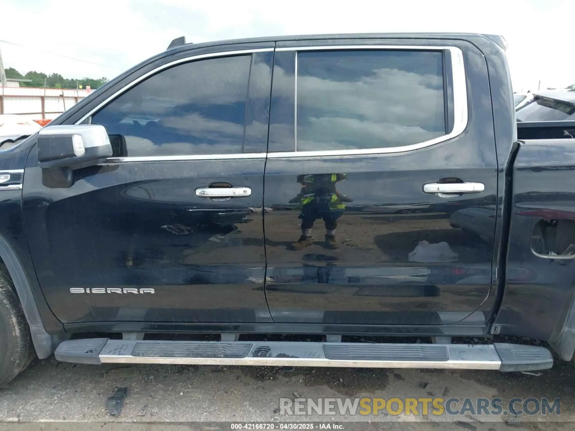 15 fotografías del automóvil dañado 3GTPHDED6PG210294 GMC SIERRA 1500 2023