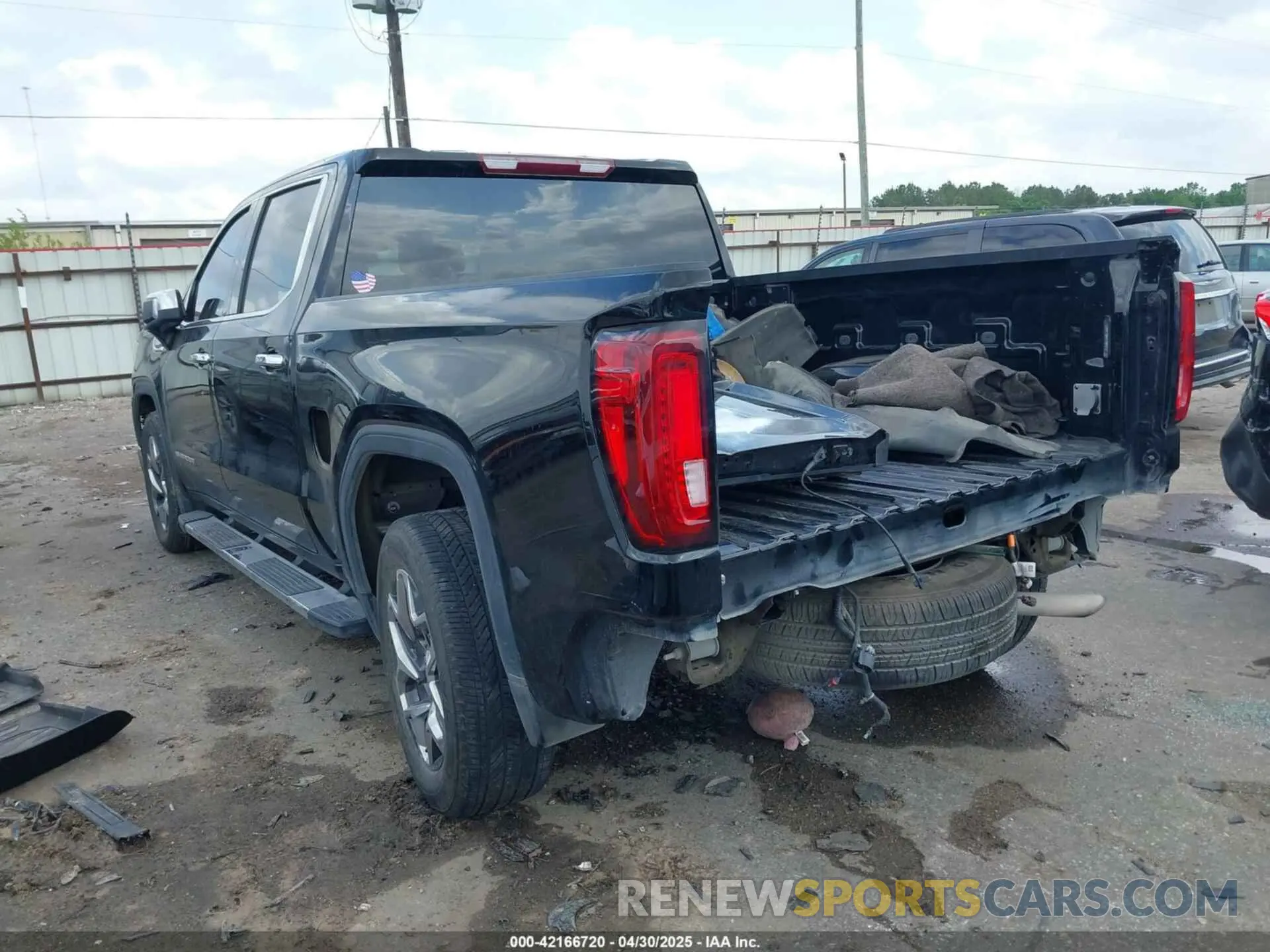 18 fotografías del automóvil dañado 3GTPHDED6PG210294 GMC SIERRA 1500 2023