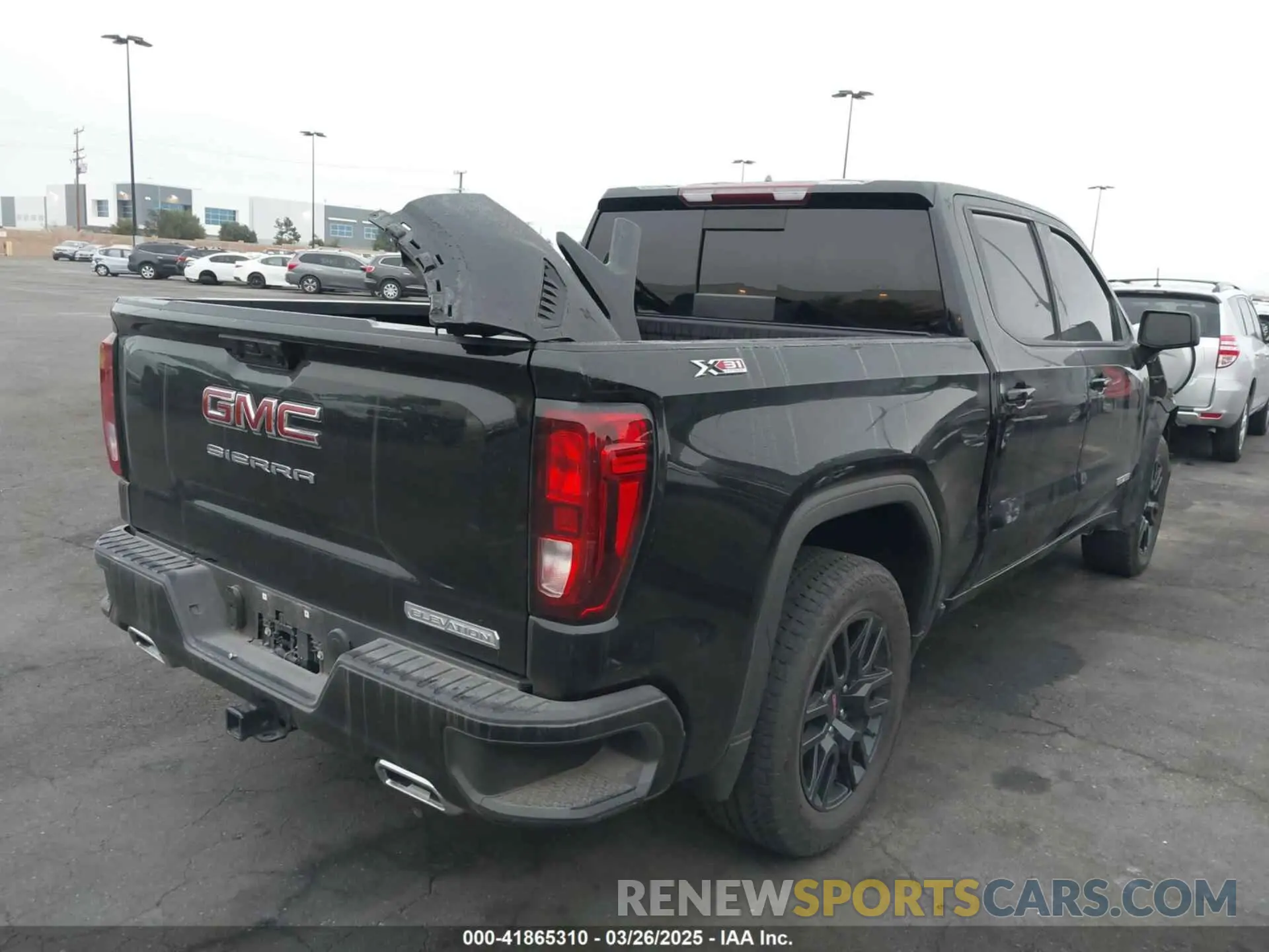 4 fotografías del automóvil dañado 3GTUUCE80PG167597 GMC SIERRA 1500 2023
