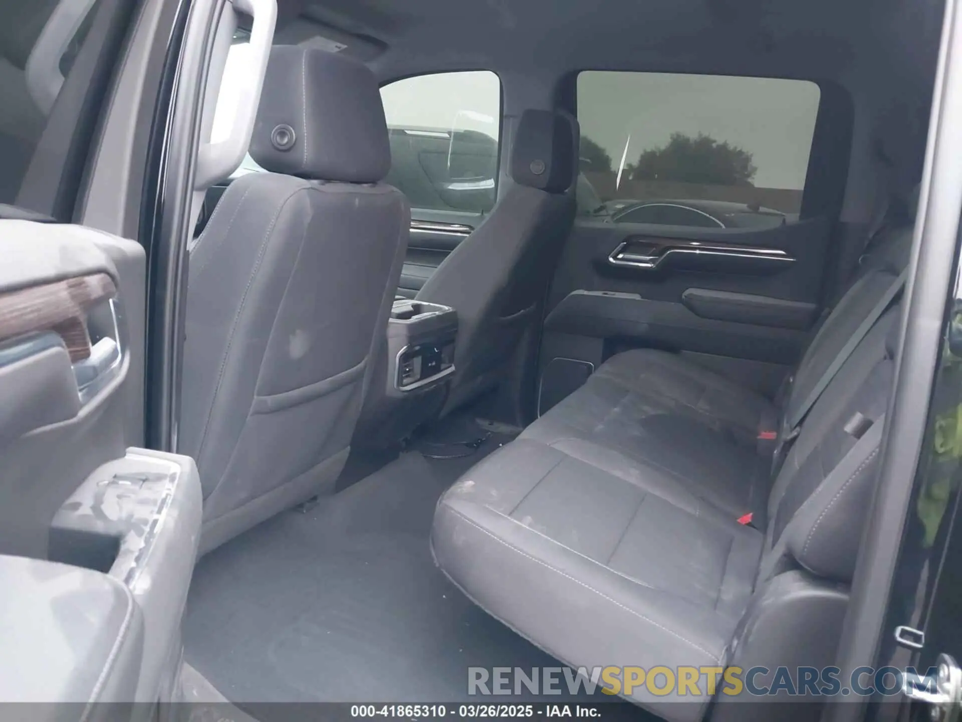 8 fotografías del automóvil dañado 3GTUUCE80PG167597 GMC SIERRA 1500 2023