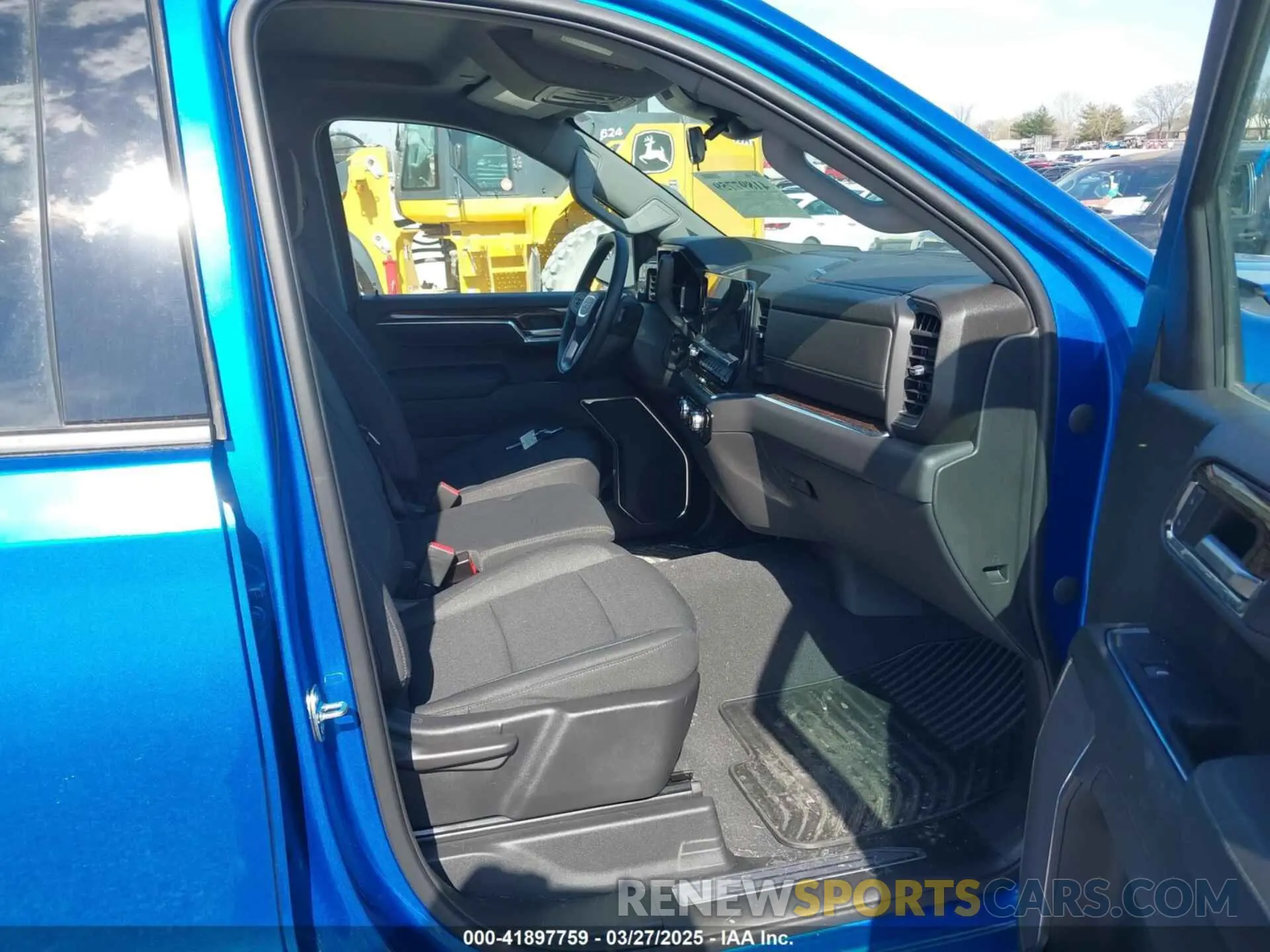 5 fotografías del automóvil dañado 3GTUUCED1PG309291 GMC SIERRA 1500 2023