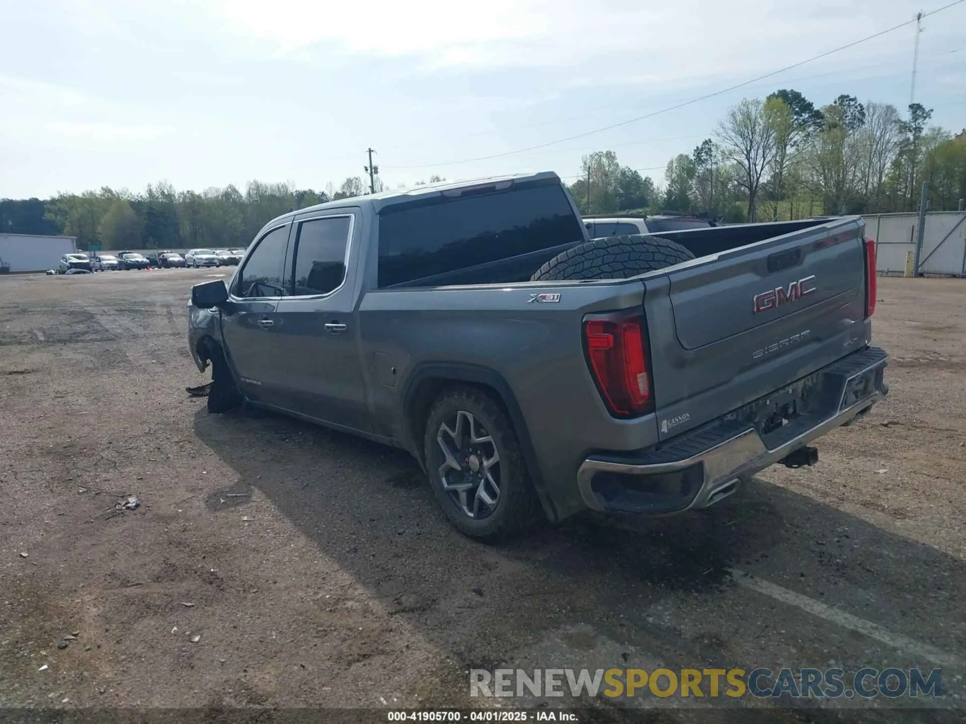 3 fotografías del automóvil dañado 3GTUUDE80PG171638 GMC SIERRA 1500 2023