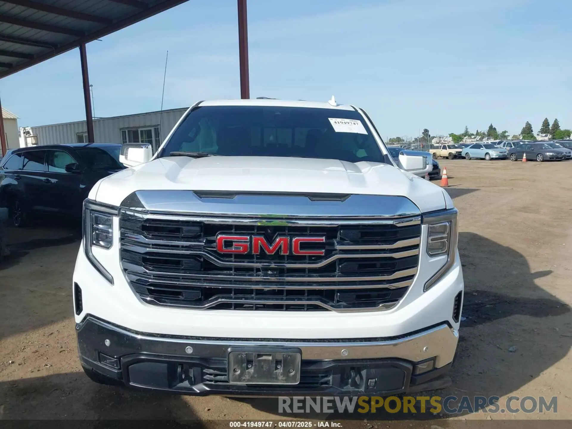 12 fotografías del automóvil dañado 3GTUUDE89PG302579 GMC SIERRA 1500 2023