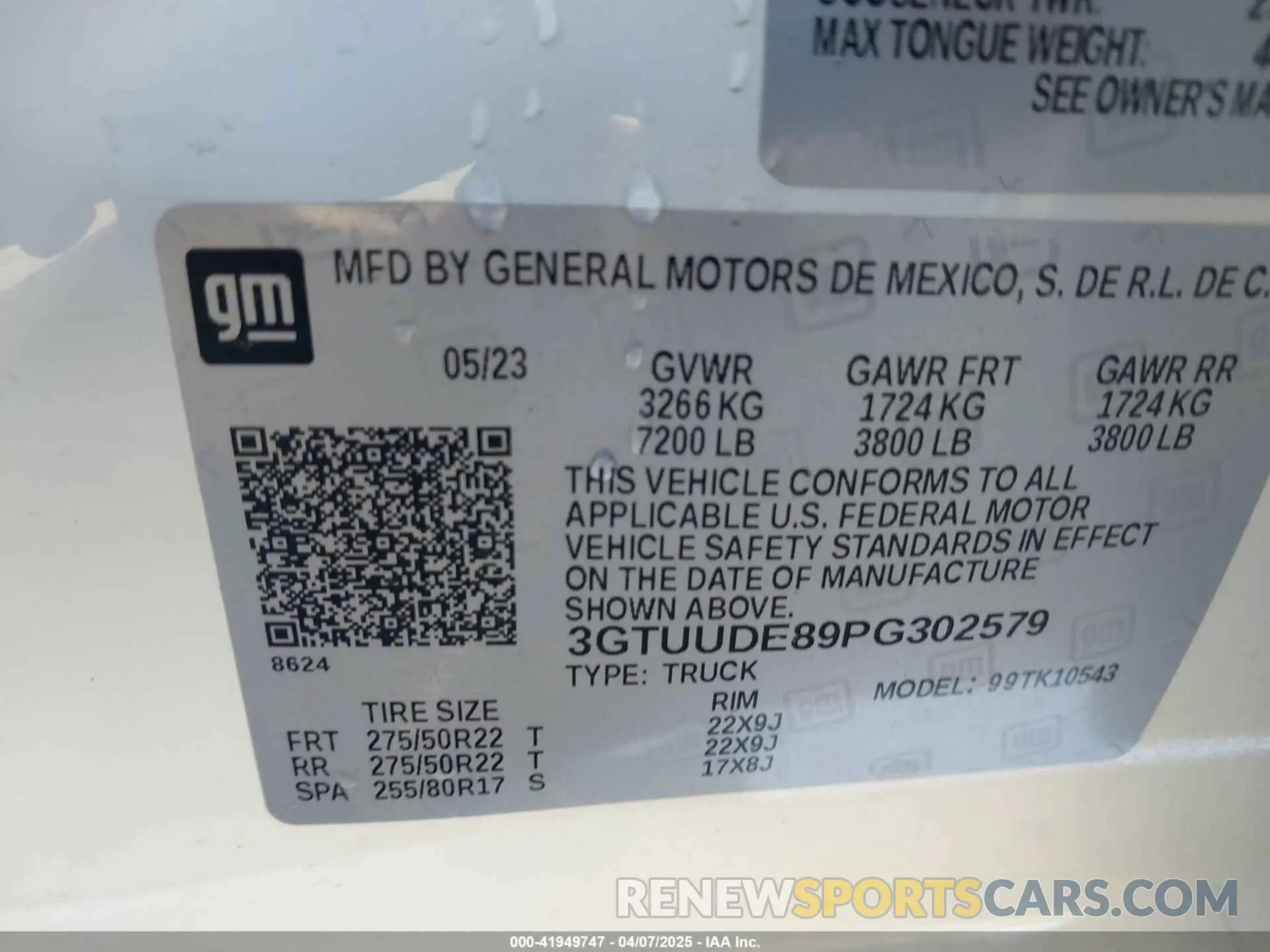 9 fotografías del automóvil dañado 3GTUUDE89PG302579 GMC SIERRA 1500 2023