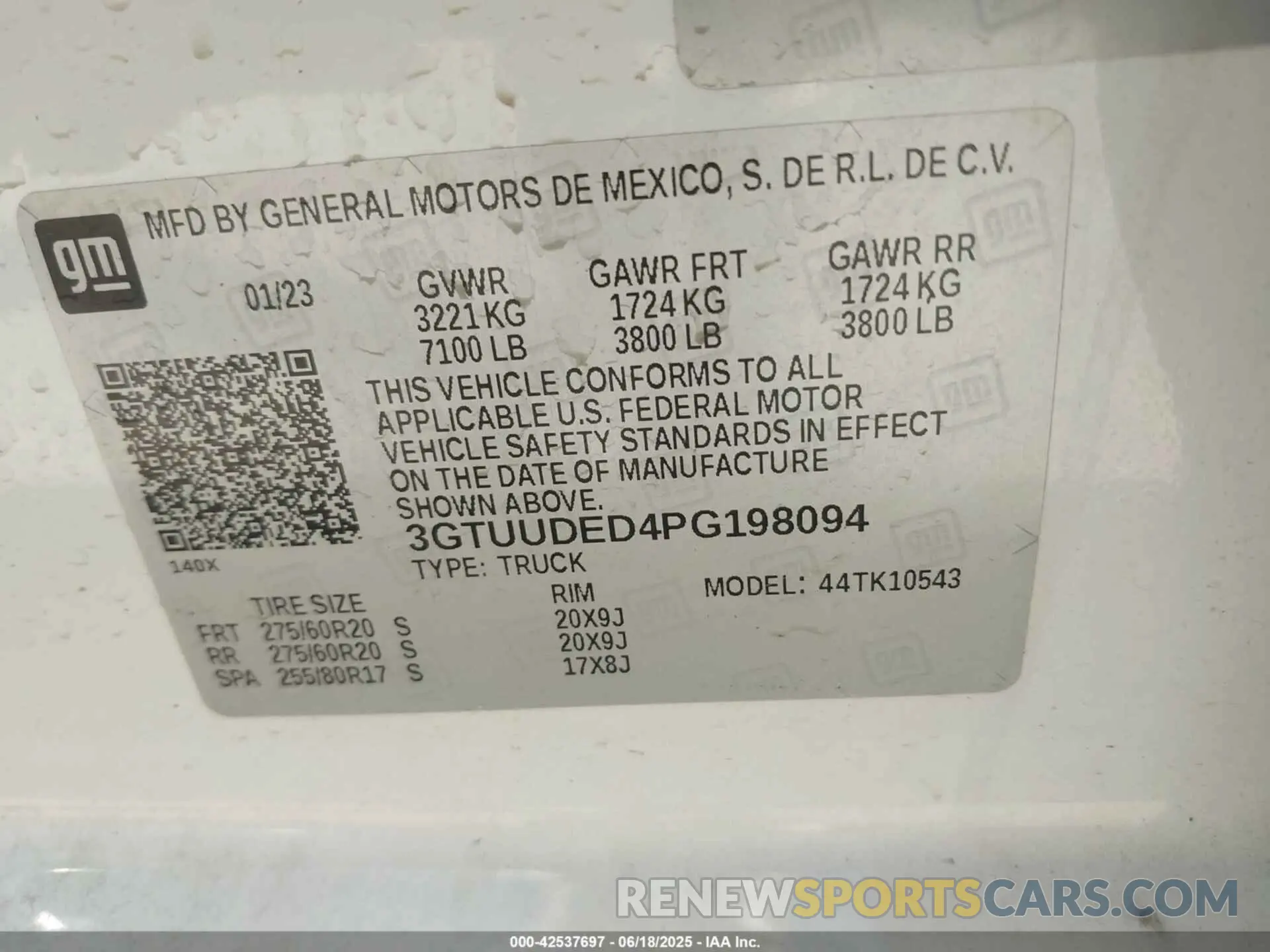 9 fotografías del automóvil dañado 3GTUUDED4PG198094 GMC SIERRA 1500 2023