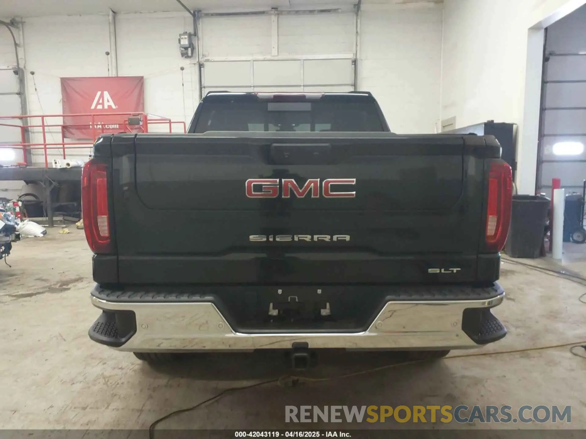 16 fotografías del automóvil dañado 3GTUUDEDXPG206893 GMC SIERRA 1500 2023
