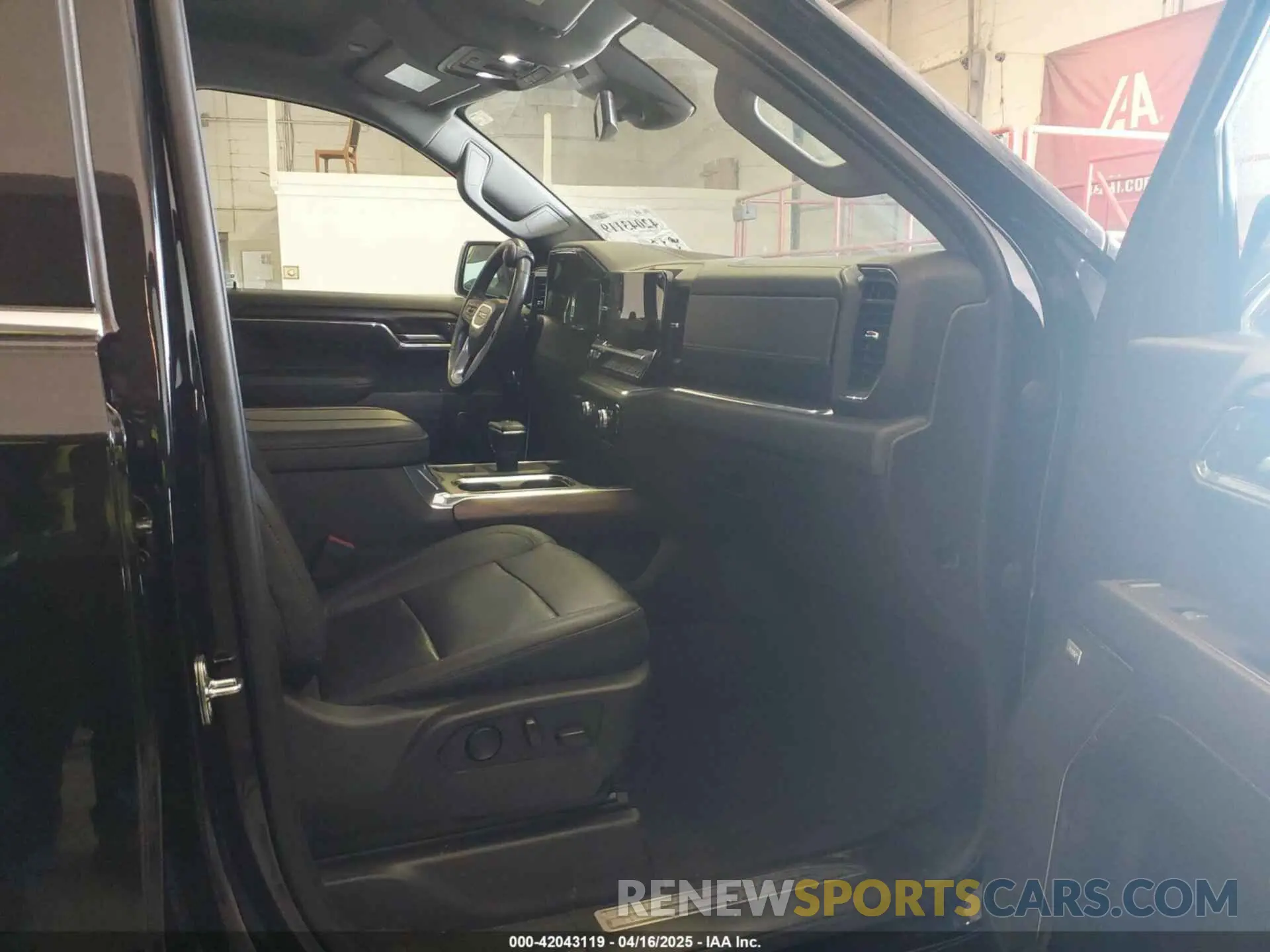 5 fotografías del automóvil dañado 3GTUUDEDXPG206893 GMC SIERRA 1500 2023