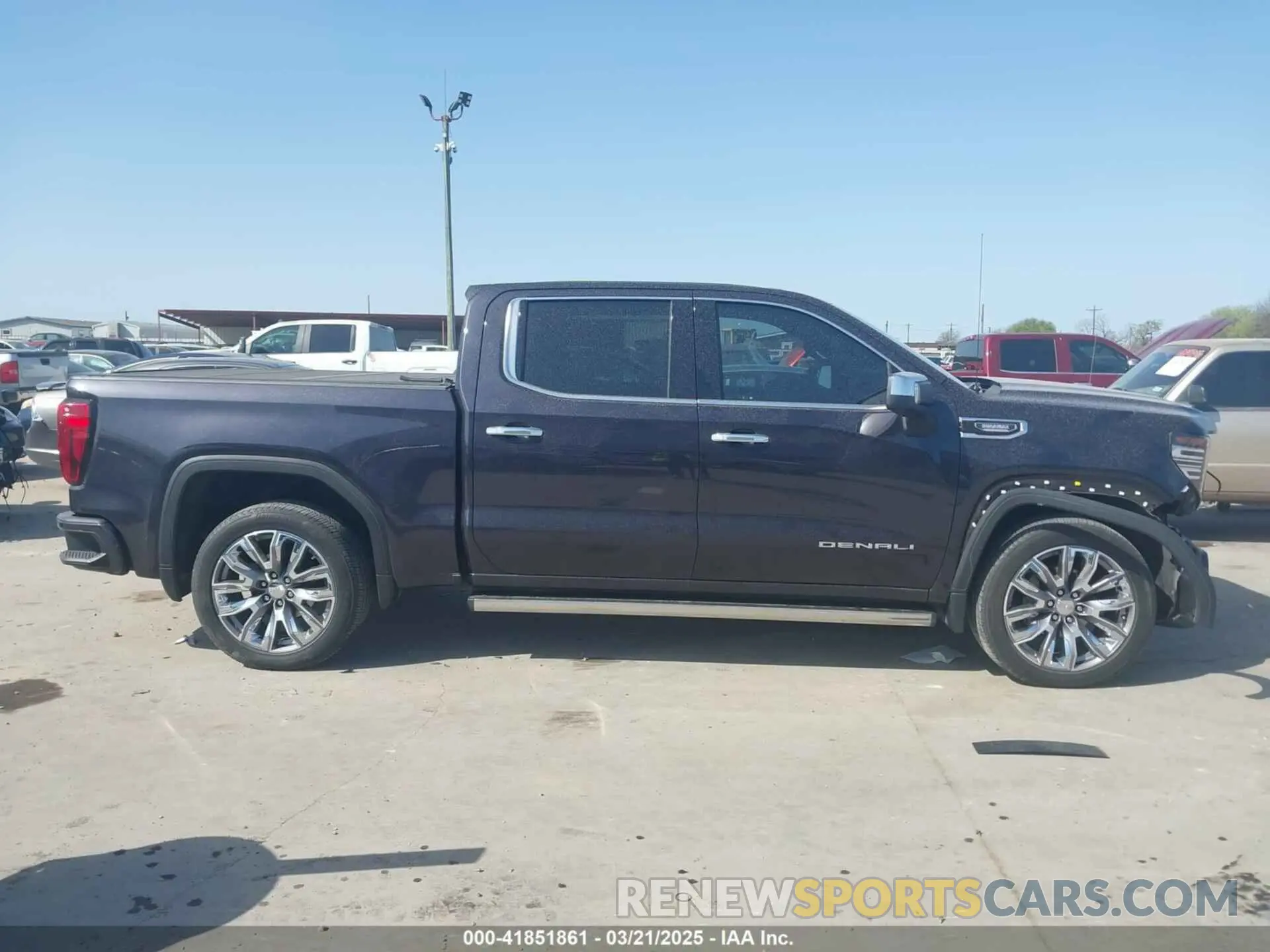 14 fotografías del automóvil dañado 3GTUUGE81PG196310 GMC SIERRA 1500 2023