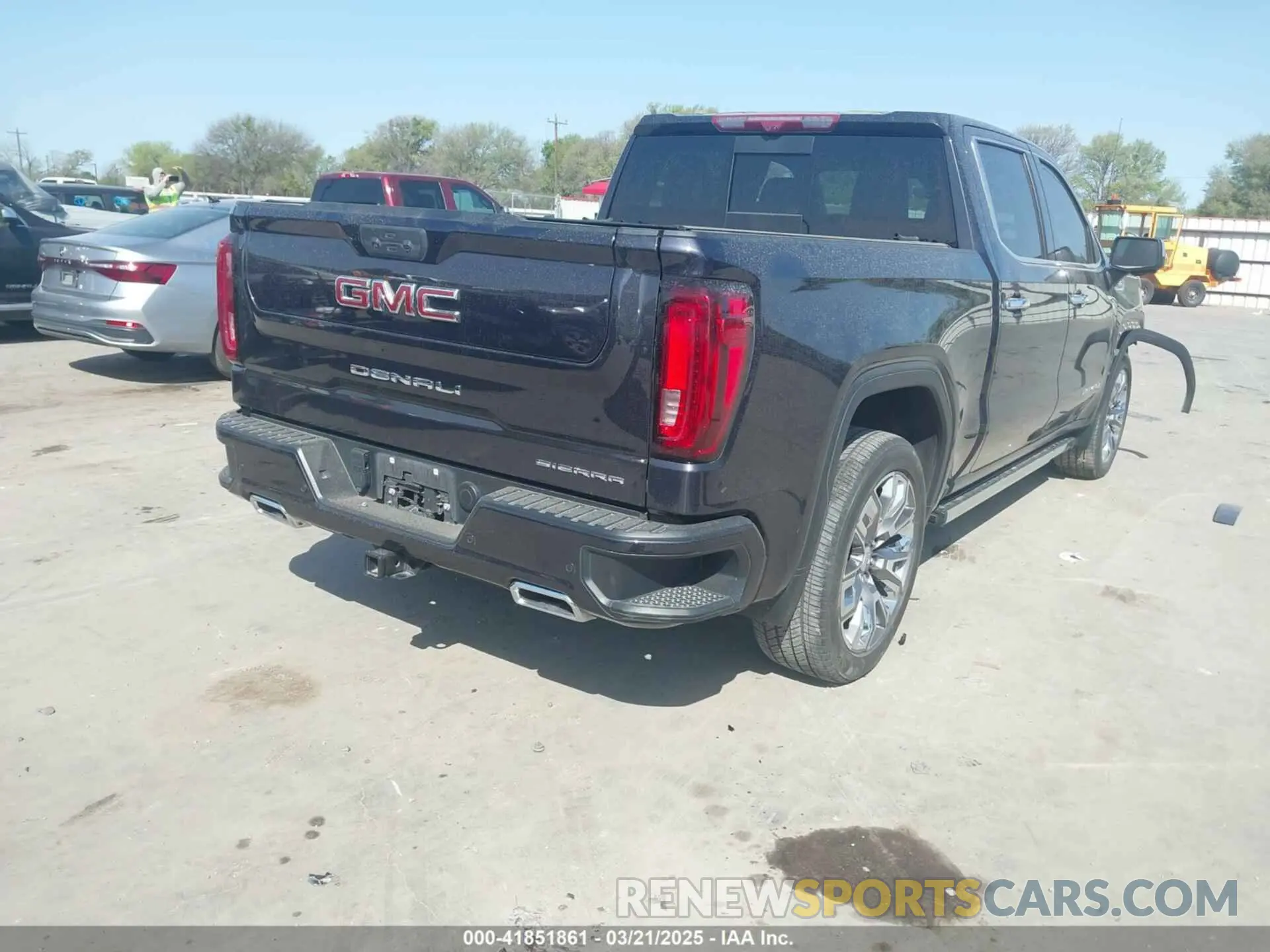 4 fotografías del automóvil dañado 3GTUUGE81PG196310 GMC SIERRA 1500 2023
