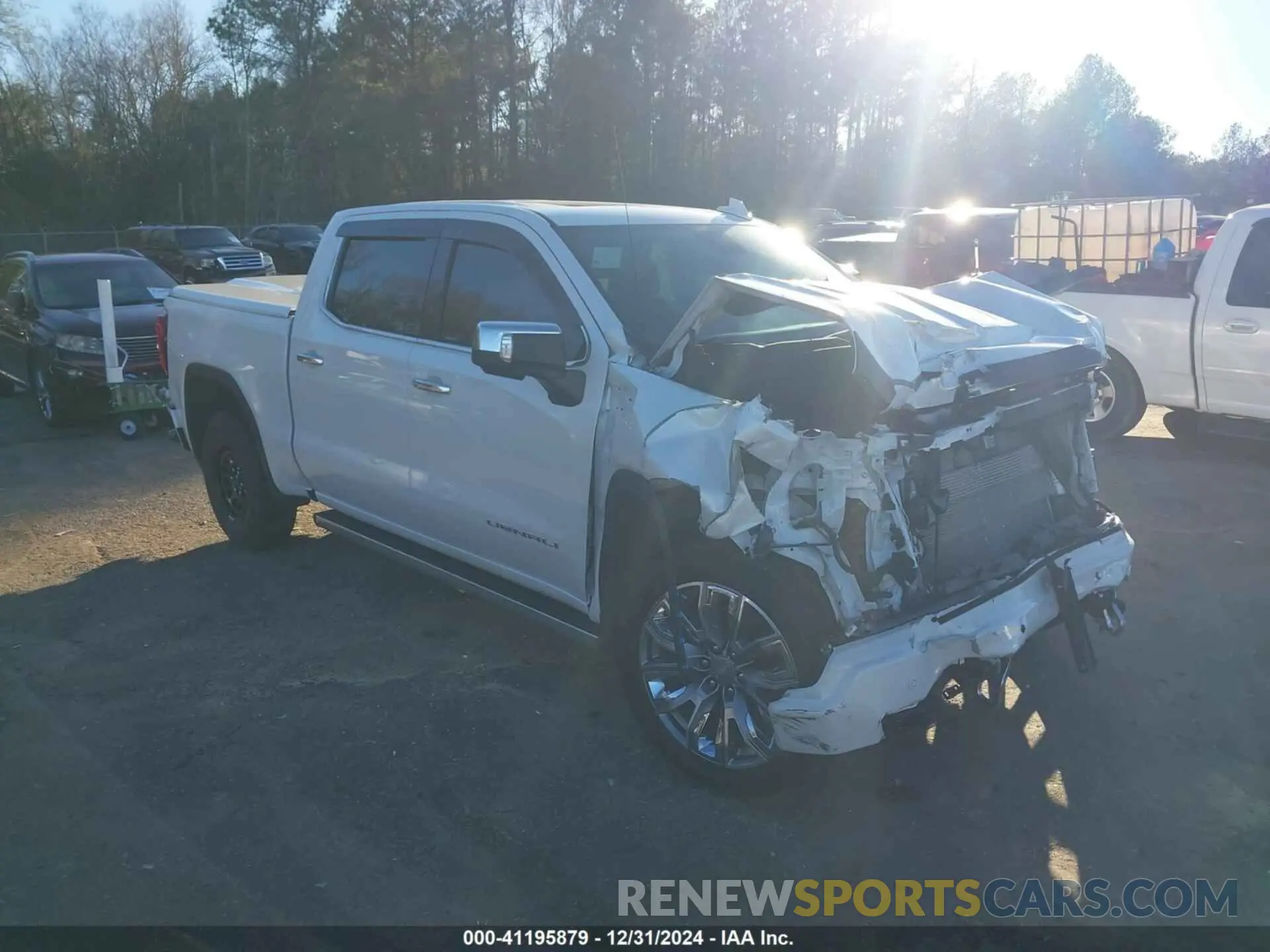 1 fotografías del automóvil dañado 3GTUUGEL7PG326546 GMC SIERRA 1500 2023