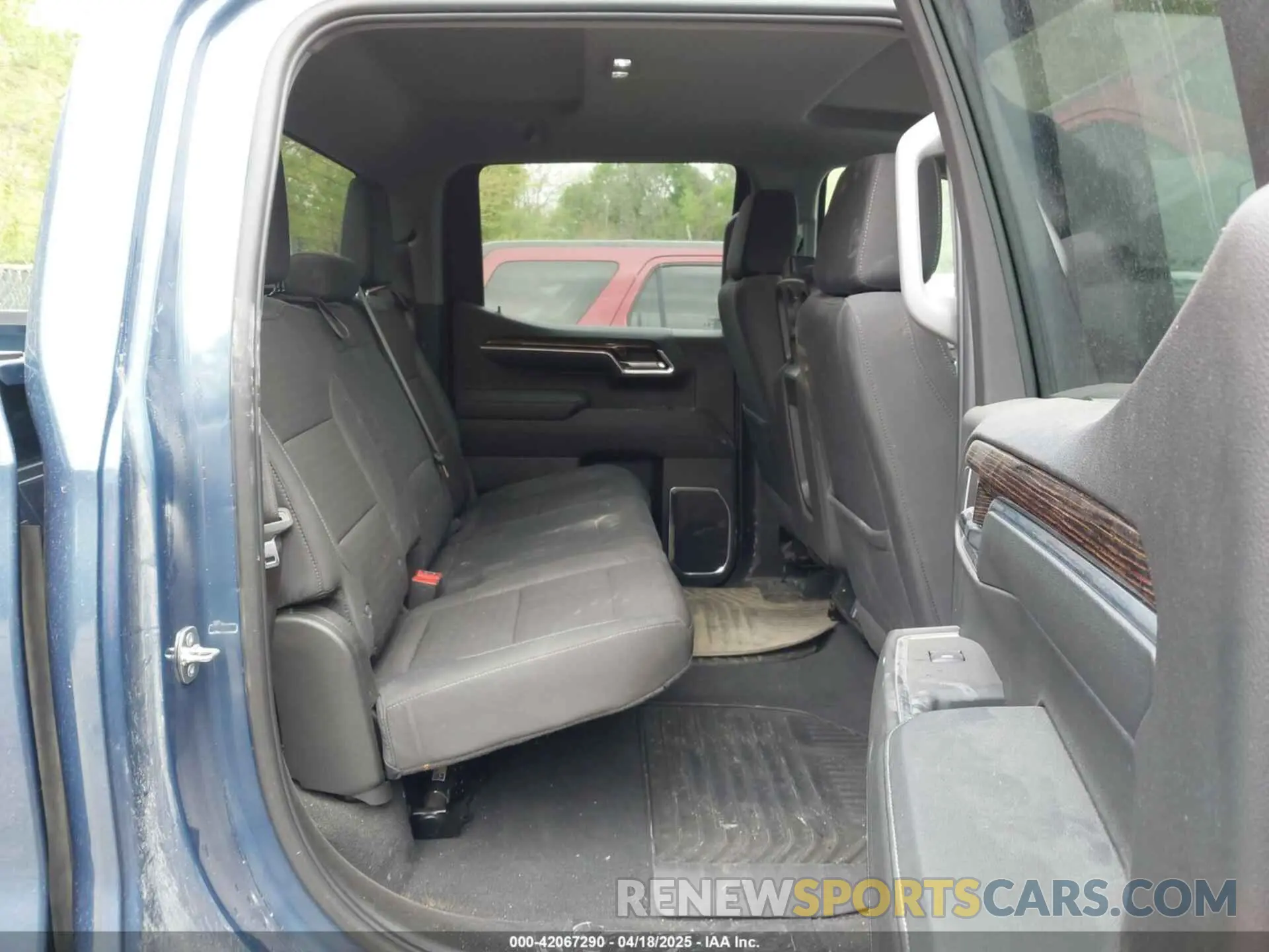 8 fotografías del automóvil dañado 1GTPUBEK6RZ361122 GMC SIERRA 1500 2024