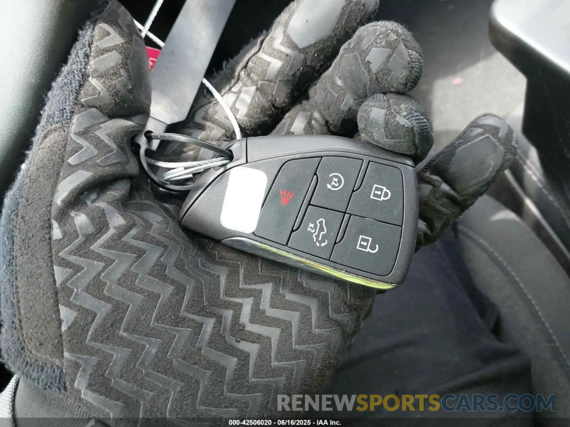 11 fotografías del automóvil dañado 1GTRHCE83RZ313102 GMC SIERRA 1500 2024