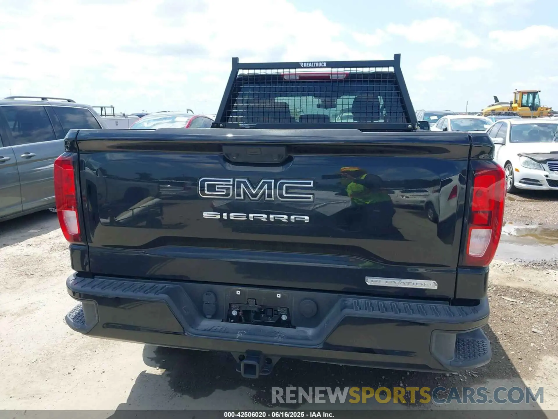 16 fotografías del automóvil dañado 1GTRHCE83RZ313102 GMC SIERRA 1500 2024