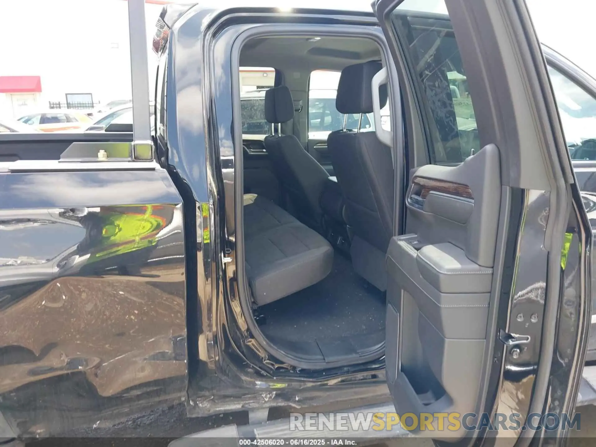 8 fotografías del automóvil dañado 1GTRHCE83RZ313102 GMC SIERRA 1500 2024