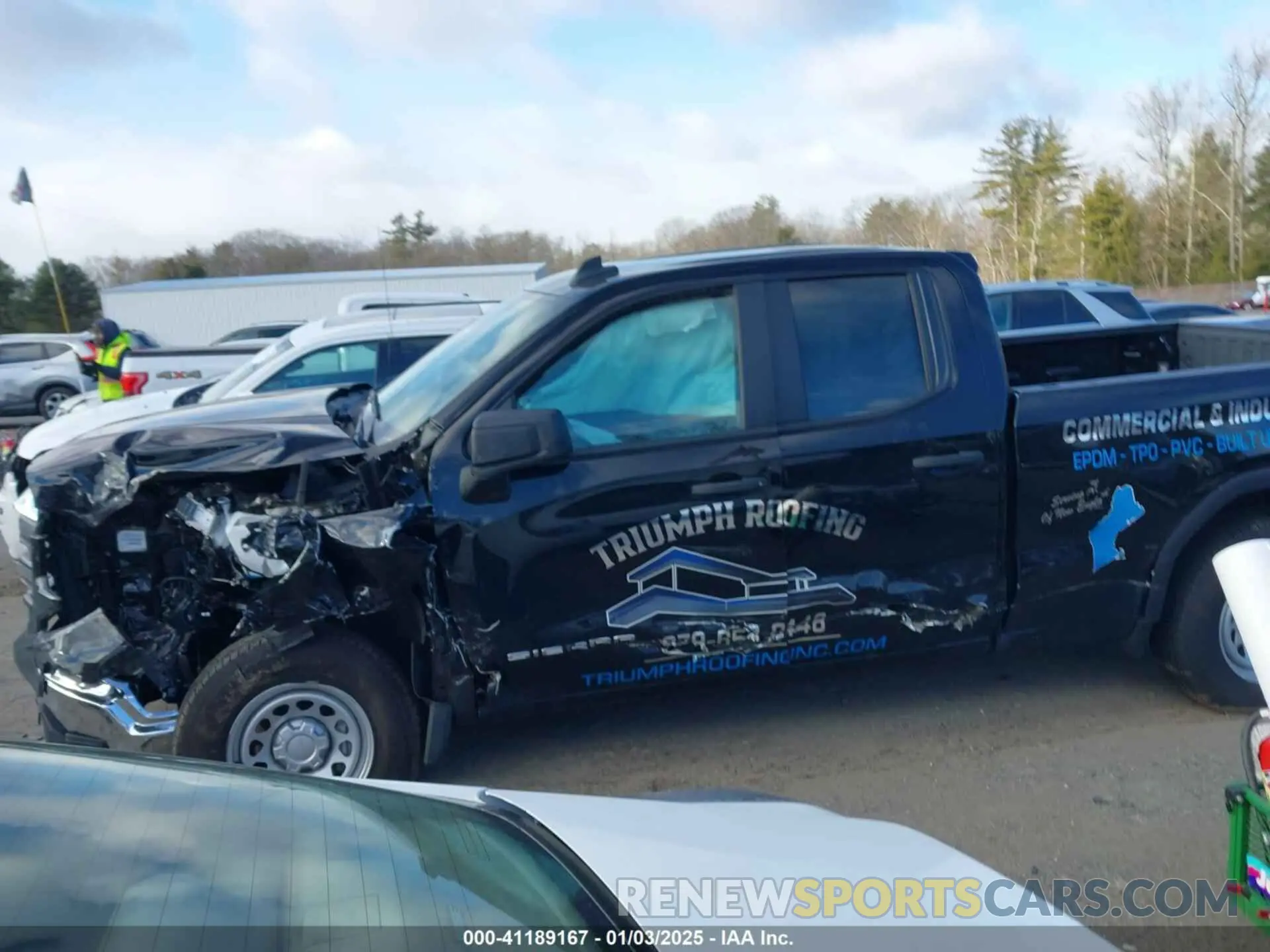 13 fotografías del automóvil dañado 1GTRUAEK3RZ270442 GMC SIERRA 1500 2024