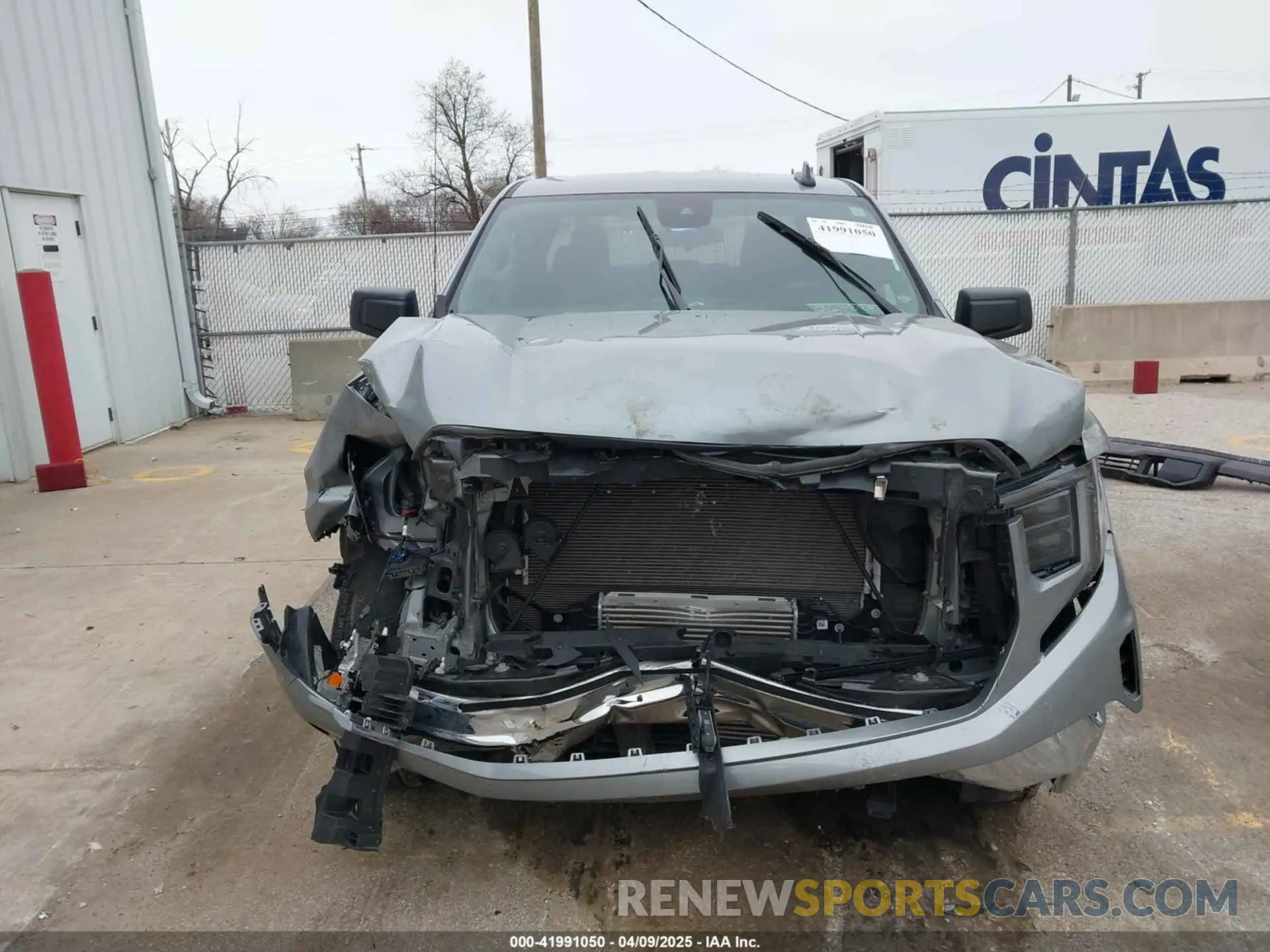13 fotografías del automóvil dañado 1GTRUAEK8RZ134016 GMC SIERRA 1500 2024