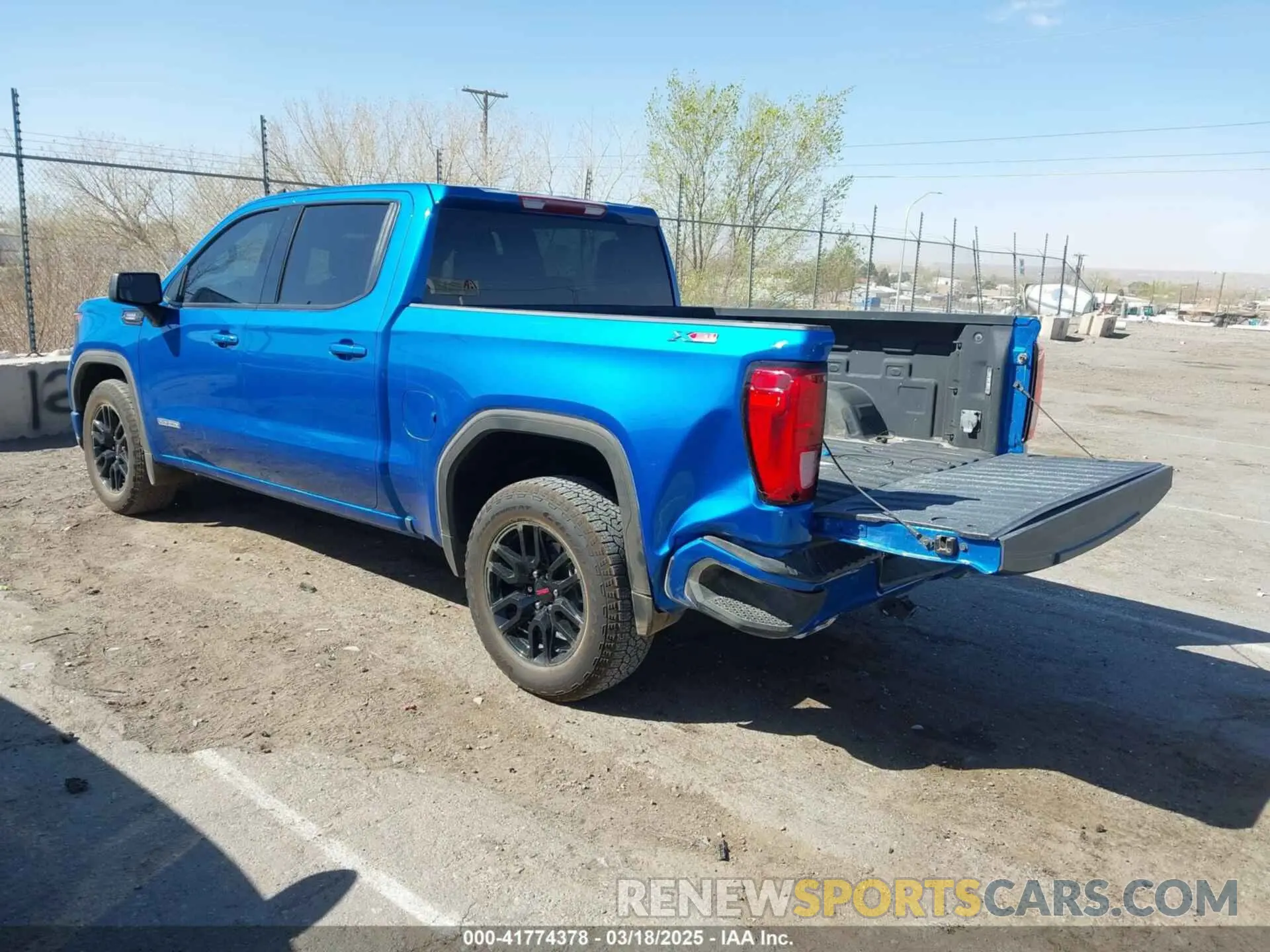 3 fotografías del automóvil dañado 1GTUUCE80RZ203811 GMC SIERRA 1500 2024