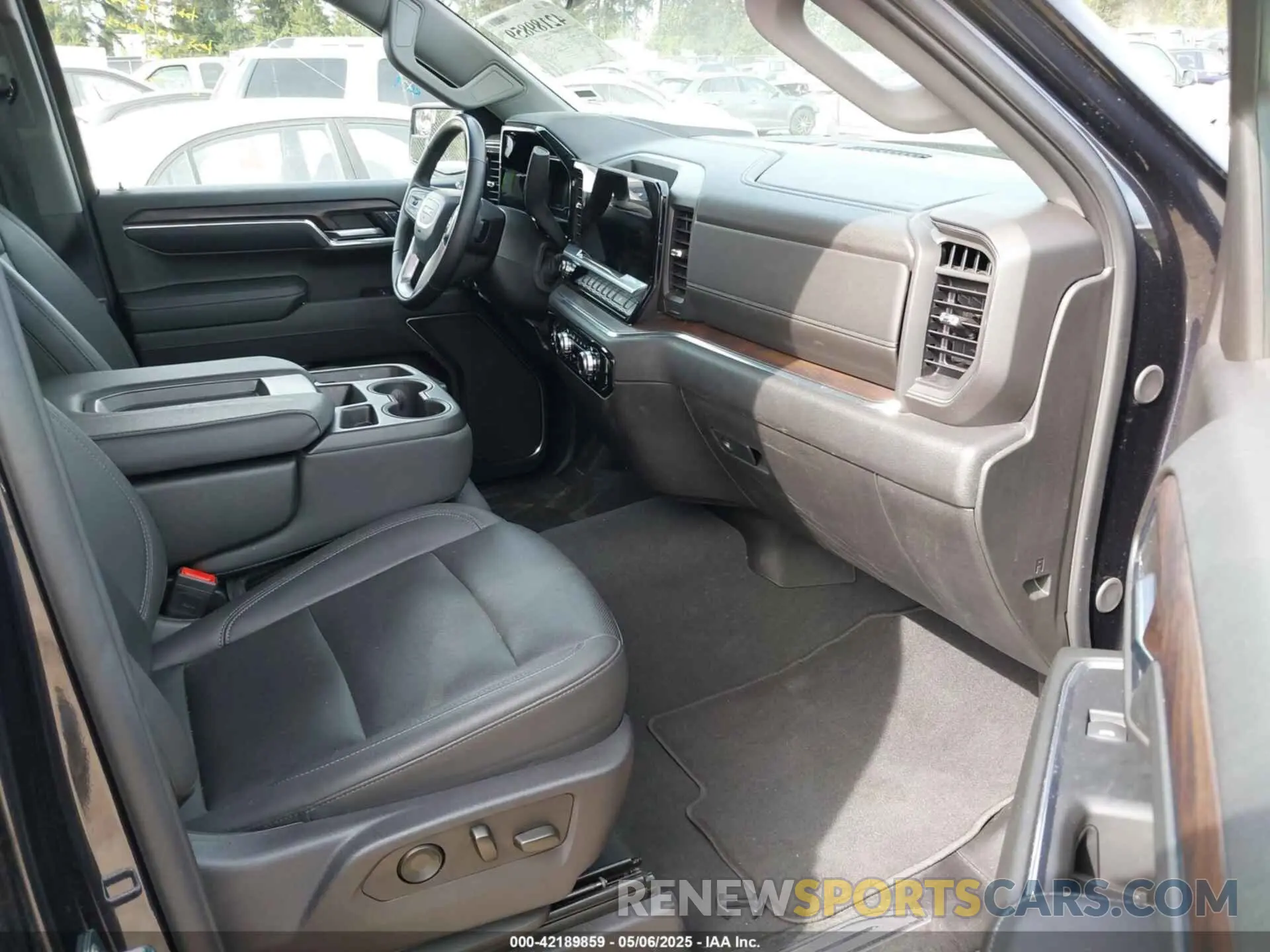 5 fotografías del automóvil dañado 1GTUUDED2RZ273264 GMC SIERRA 1500 2024