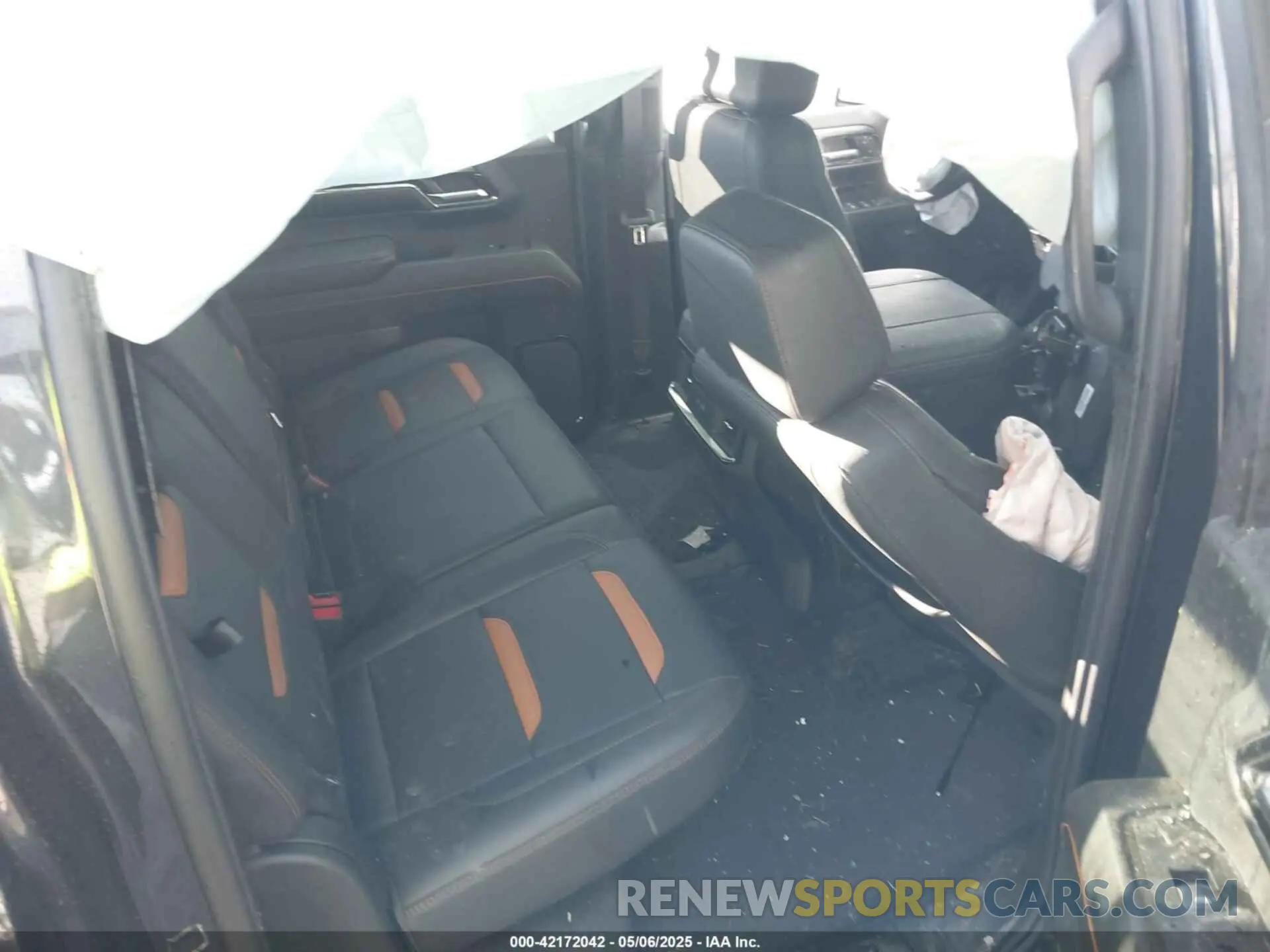 8 fotografías del automóvil dañado 1GTUUEE81RZ262684 GMC SIERRA 1500 2024