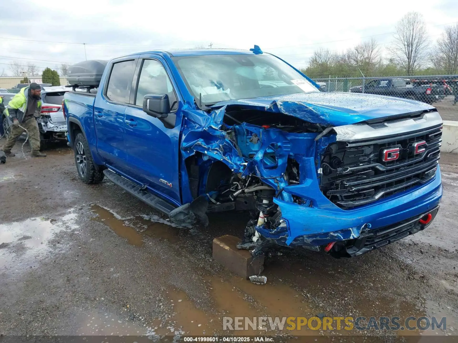 1 fotografías del automóvil dañado 1GTUUEE8XRZ214830 GMC SIERRA 1500 2024