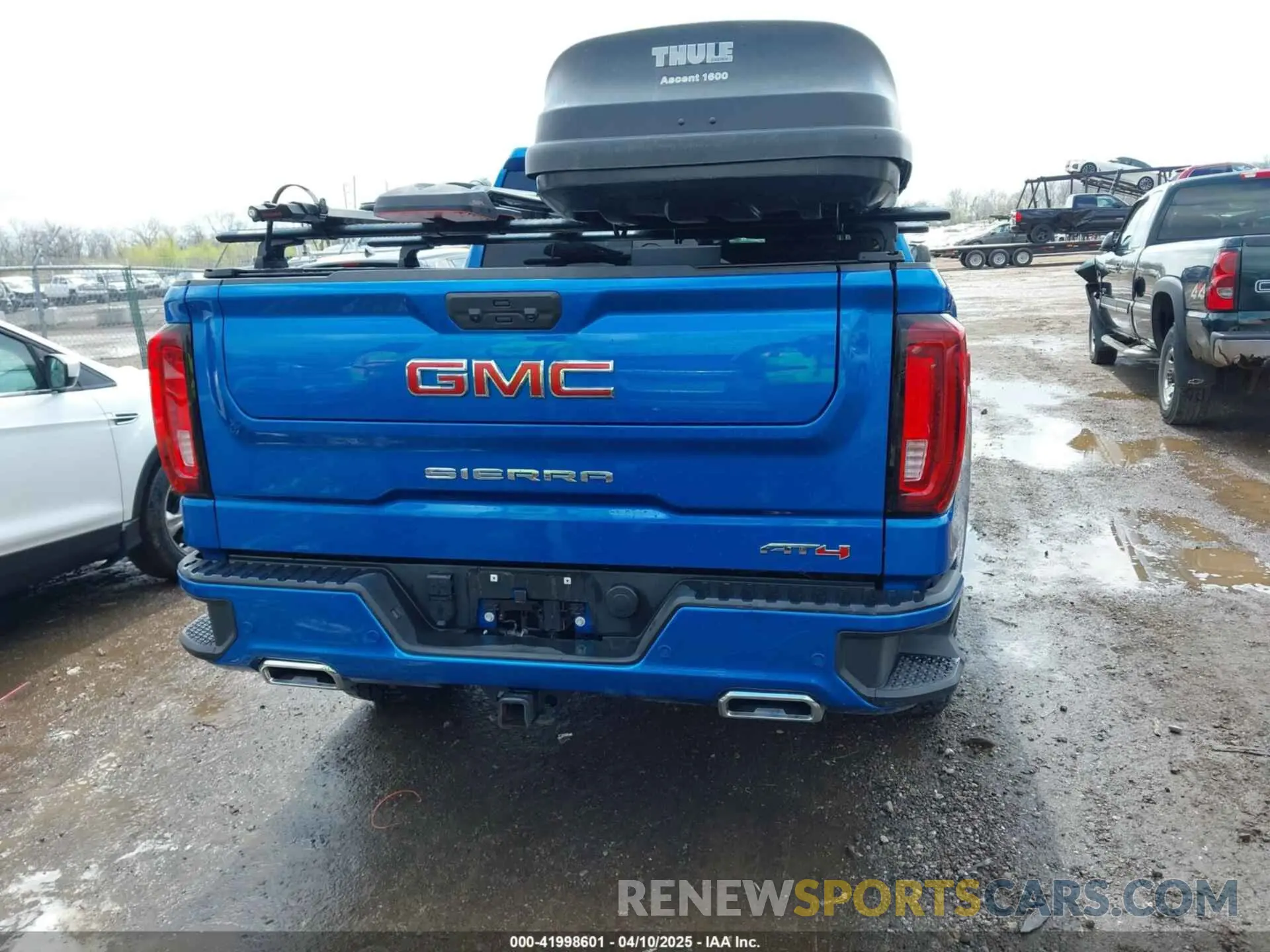 17 fotografías del automóvil dañado 1GTUUEE8XRZ214830 GMC SIERRA 1500 2024