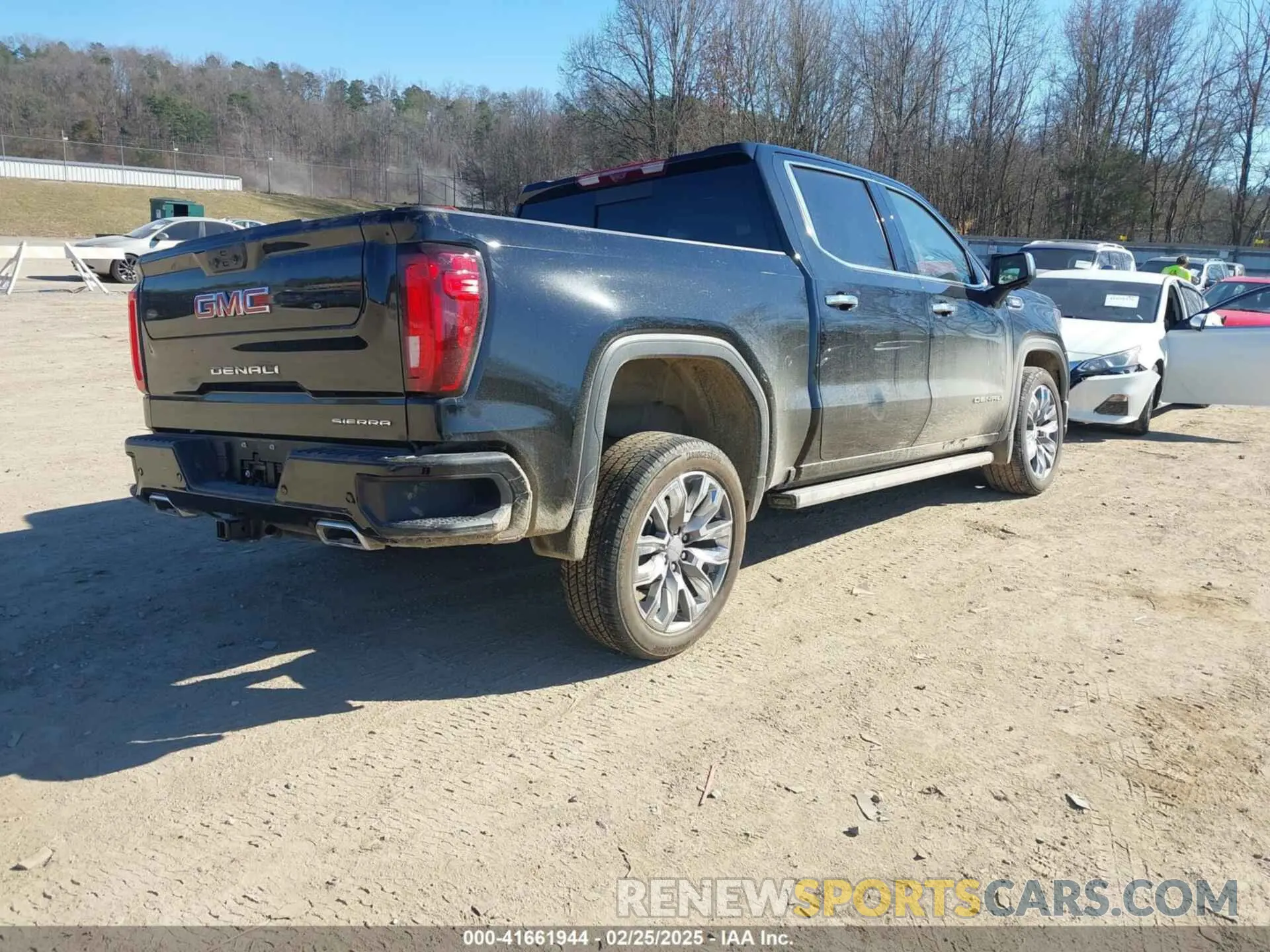 4 fotografías del automóvil dañado 1GTUUGE83RZ284133 GMC SIERRA 1500 2024