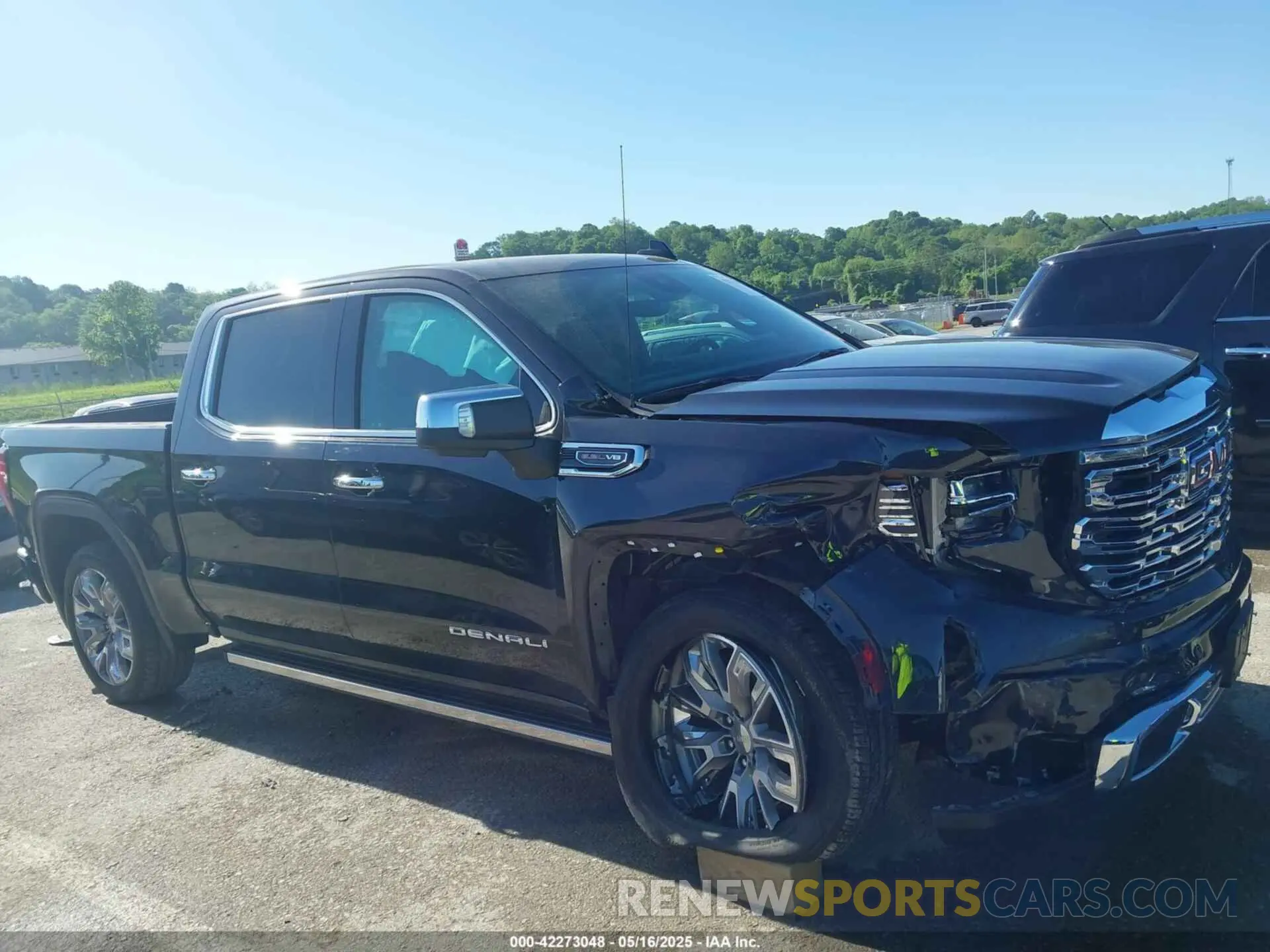 14 fotografías del automóvil dañado 1GTUUGEL3RZ370028 GMC SIERRA 1500 2024