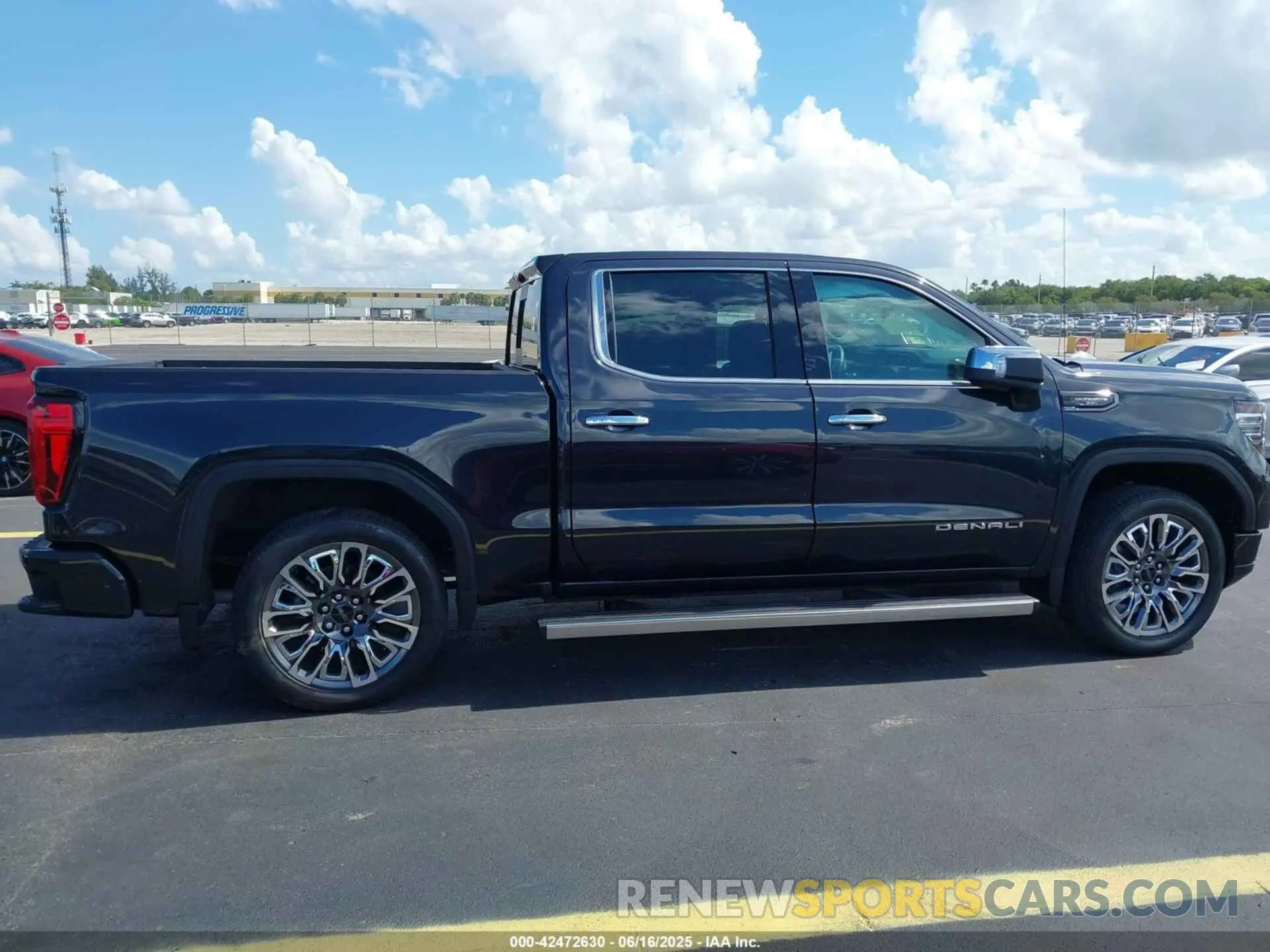 12 fotografías del automóvil dañado 1GTUUHEL7RZ346045 GMC SIERRA 1500 2024