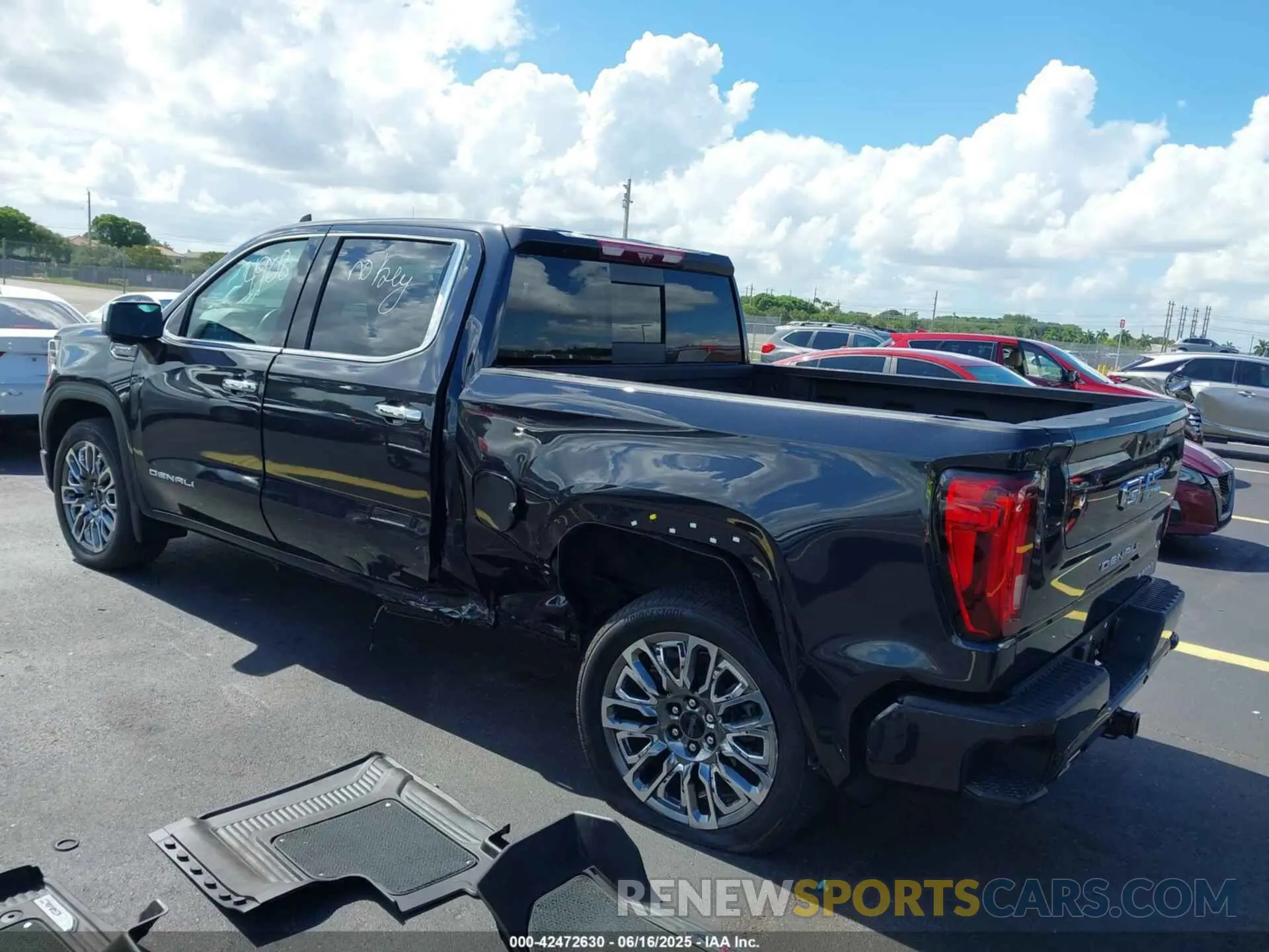3 fotografías del automóvil dañado 1GTUUHEL7RZ346045 GMC SIERRA 1500 2024