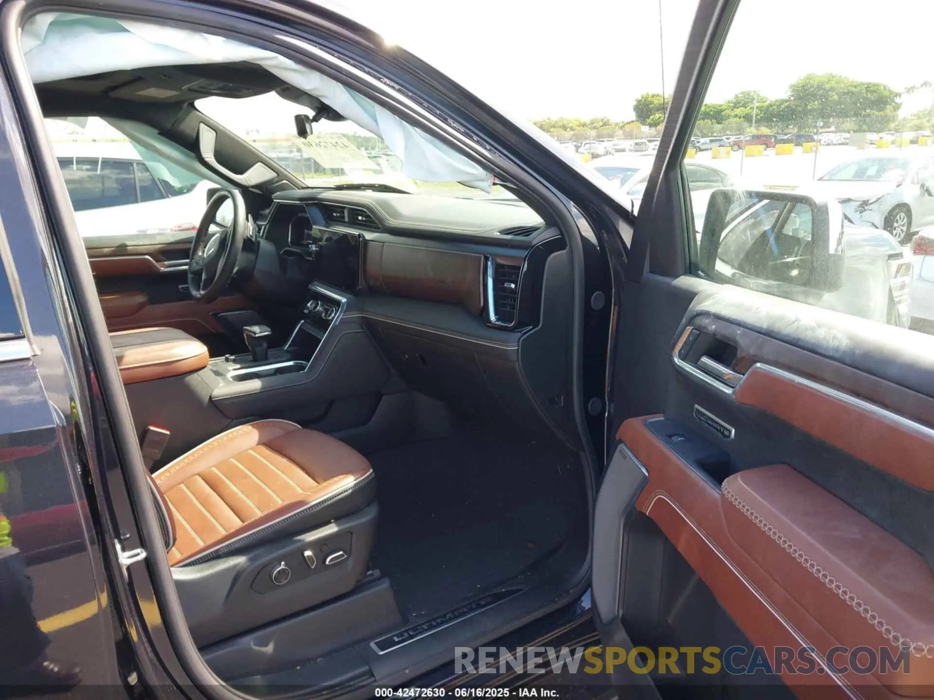 5 fotografías del automóvil dañado 1GTUUHEL7RZ346045 GMC SIERRA 1500 2024
