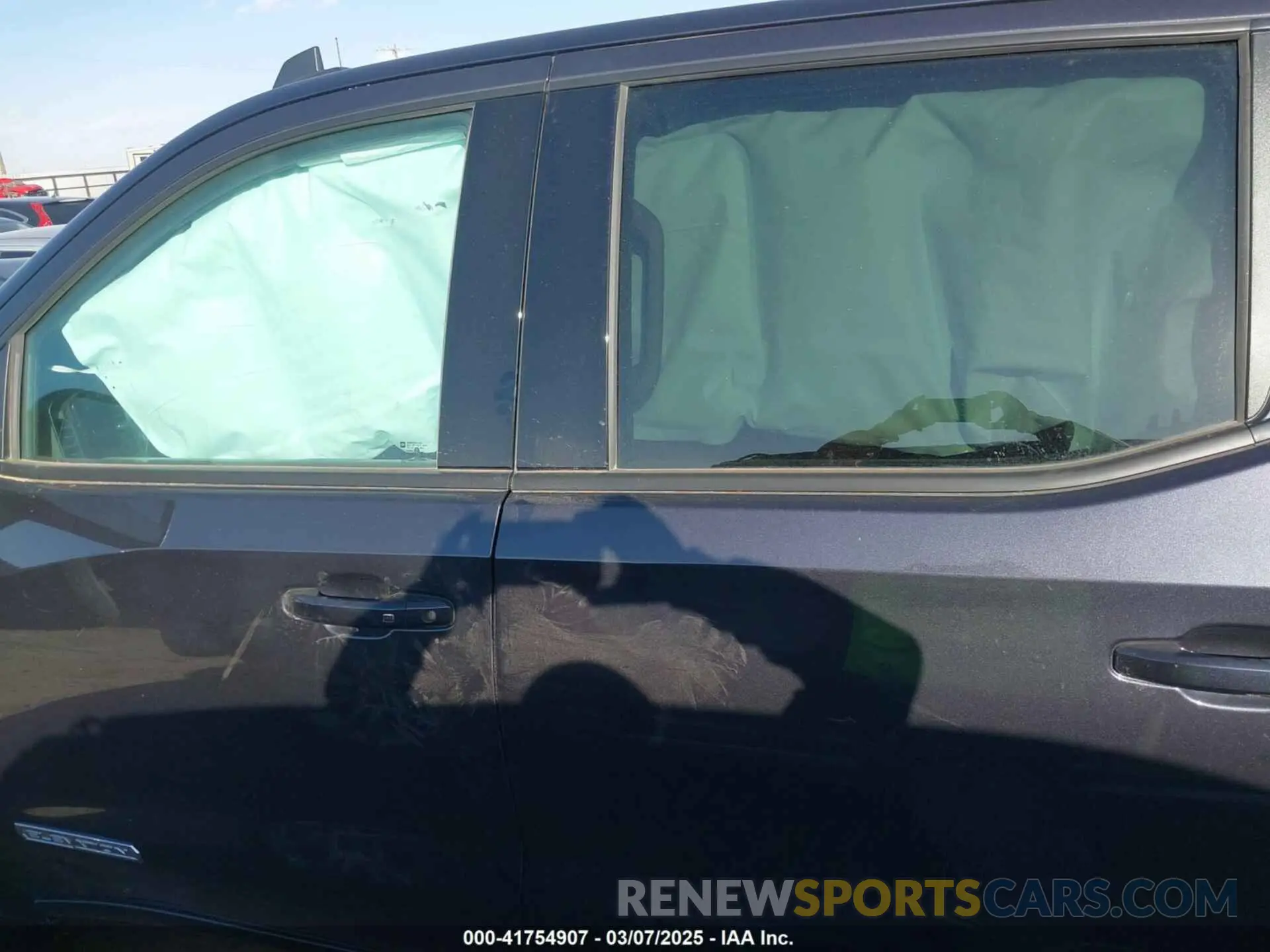 14 fotografías del automóvil dañado 3GTPUCEK5RG450783 GMC SIERRA 1500 2024