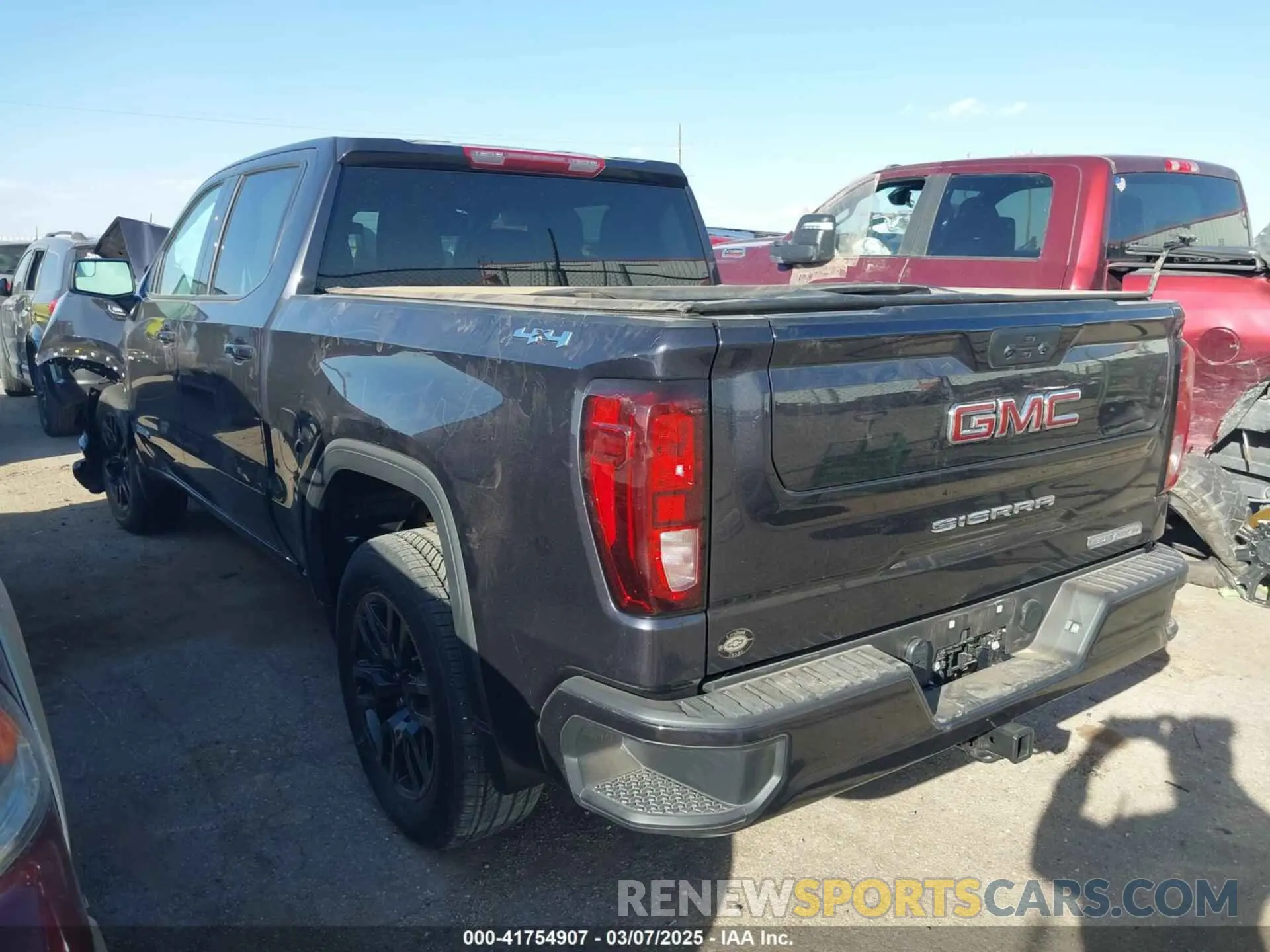 3 fotografías del automóvil dañado 3GTPUCEK5RG450783 GMC SIERRA 1500 2024