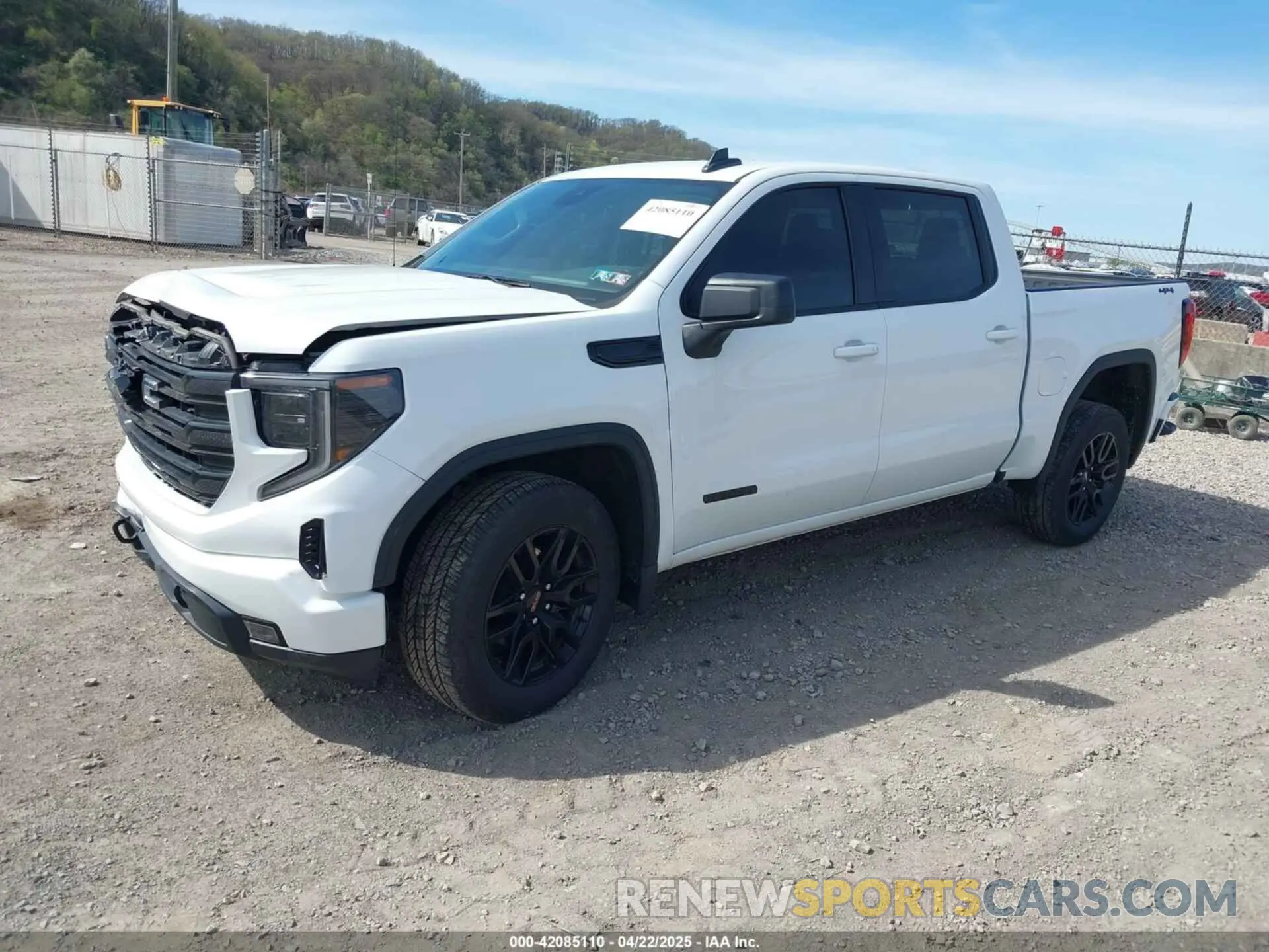 2 fotografías del automóvil dañado 3GTPUJEK6RG311217 GMC SIERRA 1500 2024
