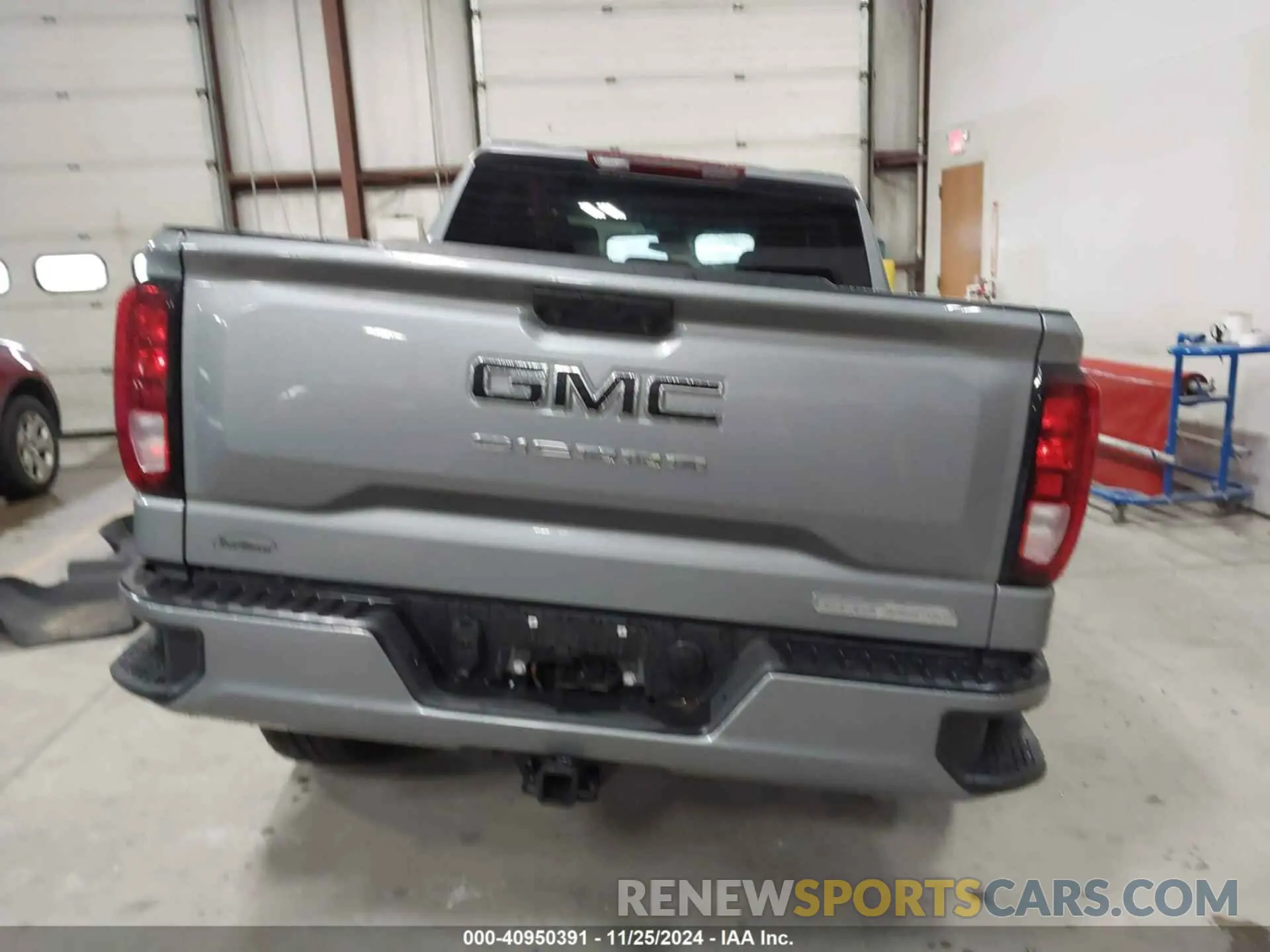 16 fotografías del automóvil dañado 3GTUUCE87RG155370 GMC SIERRA 1500 2024
